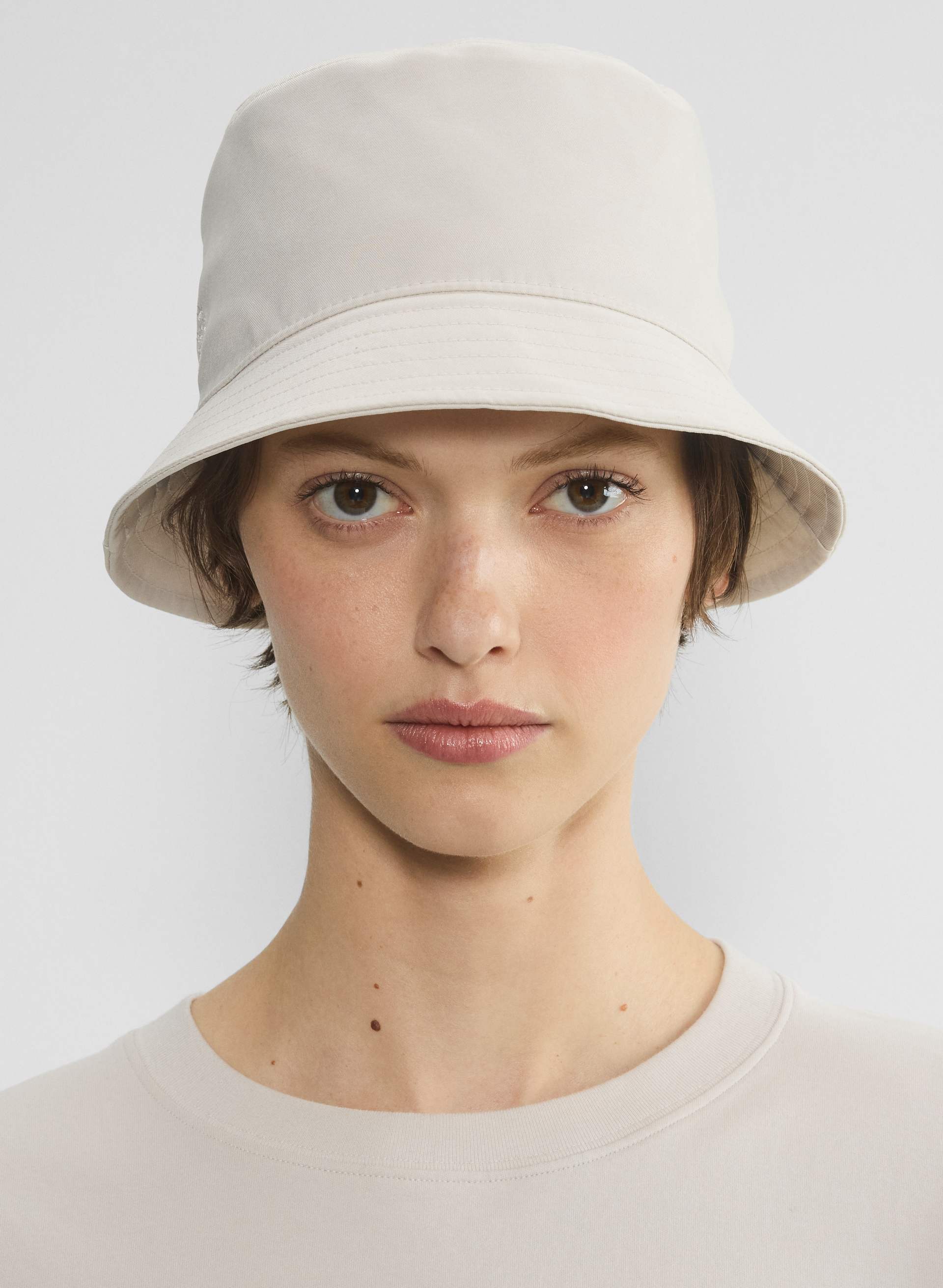 Partition Bucket Hat | Aritzia US