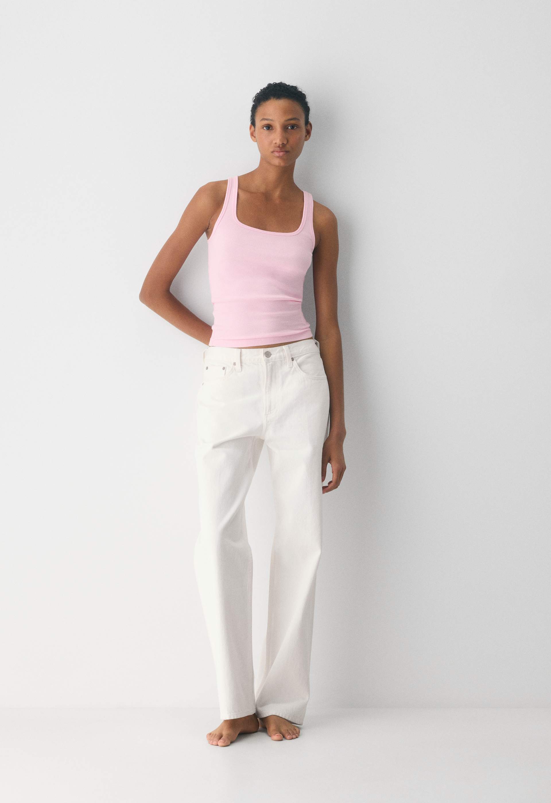 L'Appartement DEUXIEME CLASSE - 【NINETY PERCENT/ナインティ パーセント】 BOYFIT TANK HomeStretch™ Rib Frequency Tank | Aritzia US