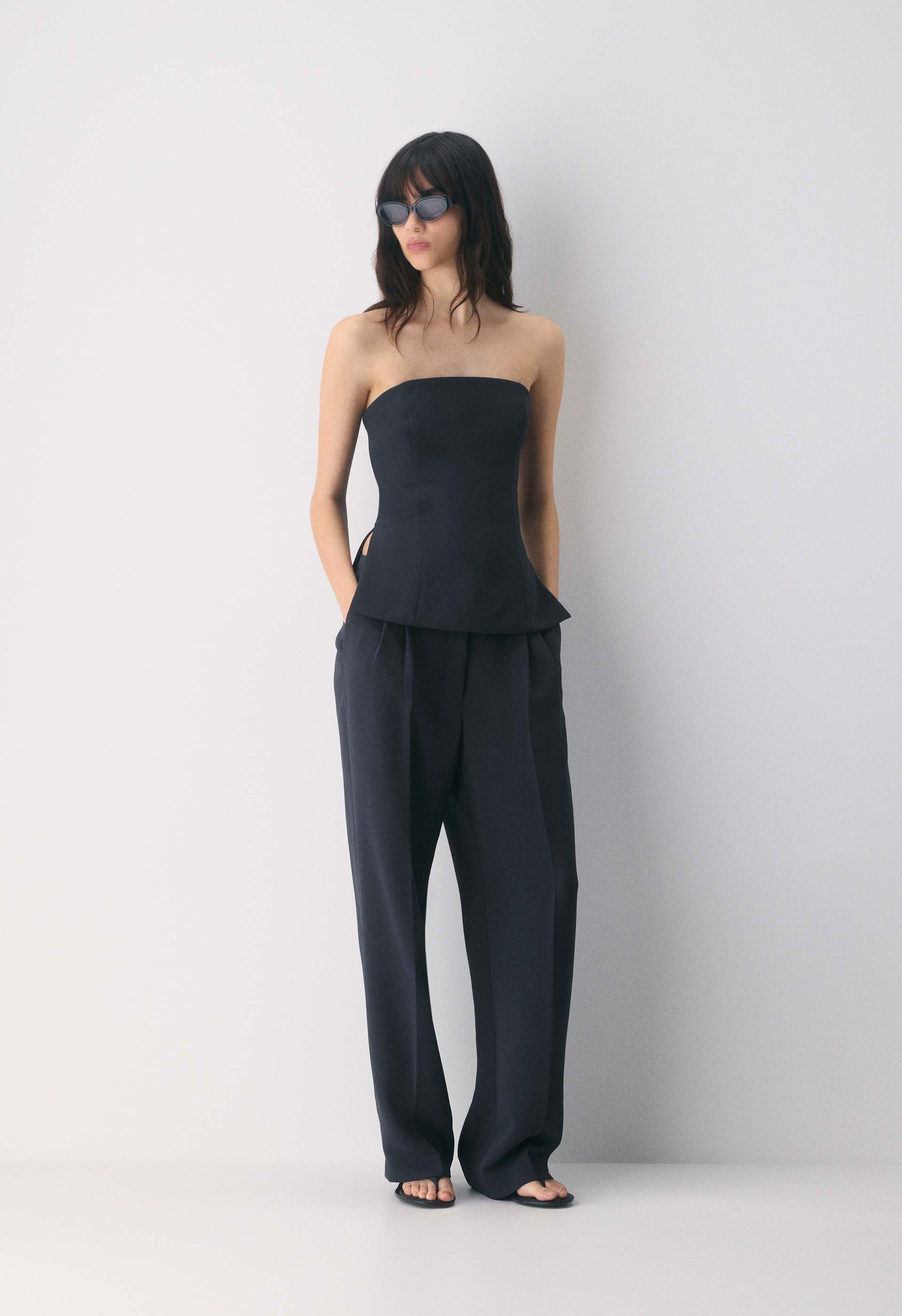 【大幅値下げ】tope peto tupe top/ブラック Posh Tube Top - Crepette™ | Aritzia US