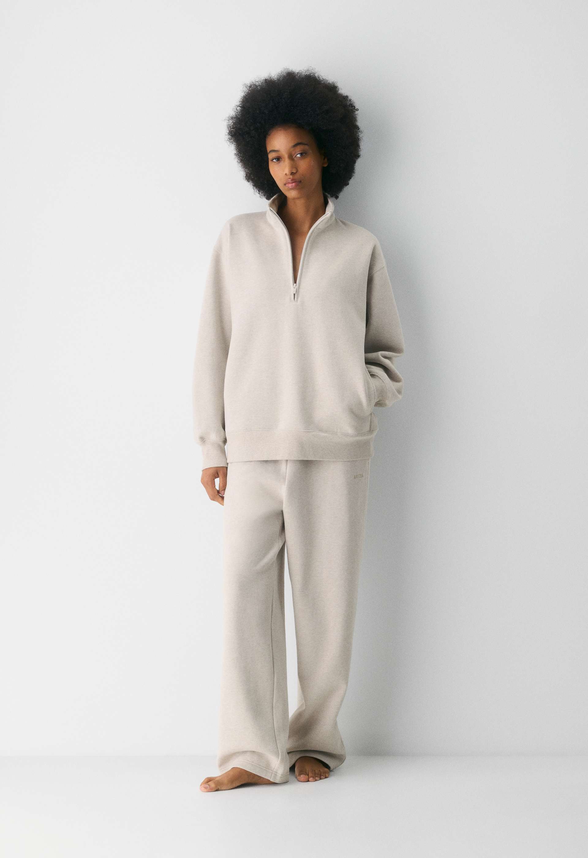 Cozy Sweatfleece Boyfriend 1/2 Zip -Heather Ecru Small