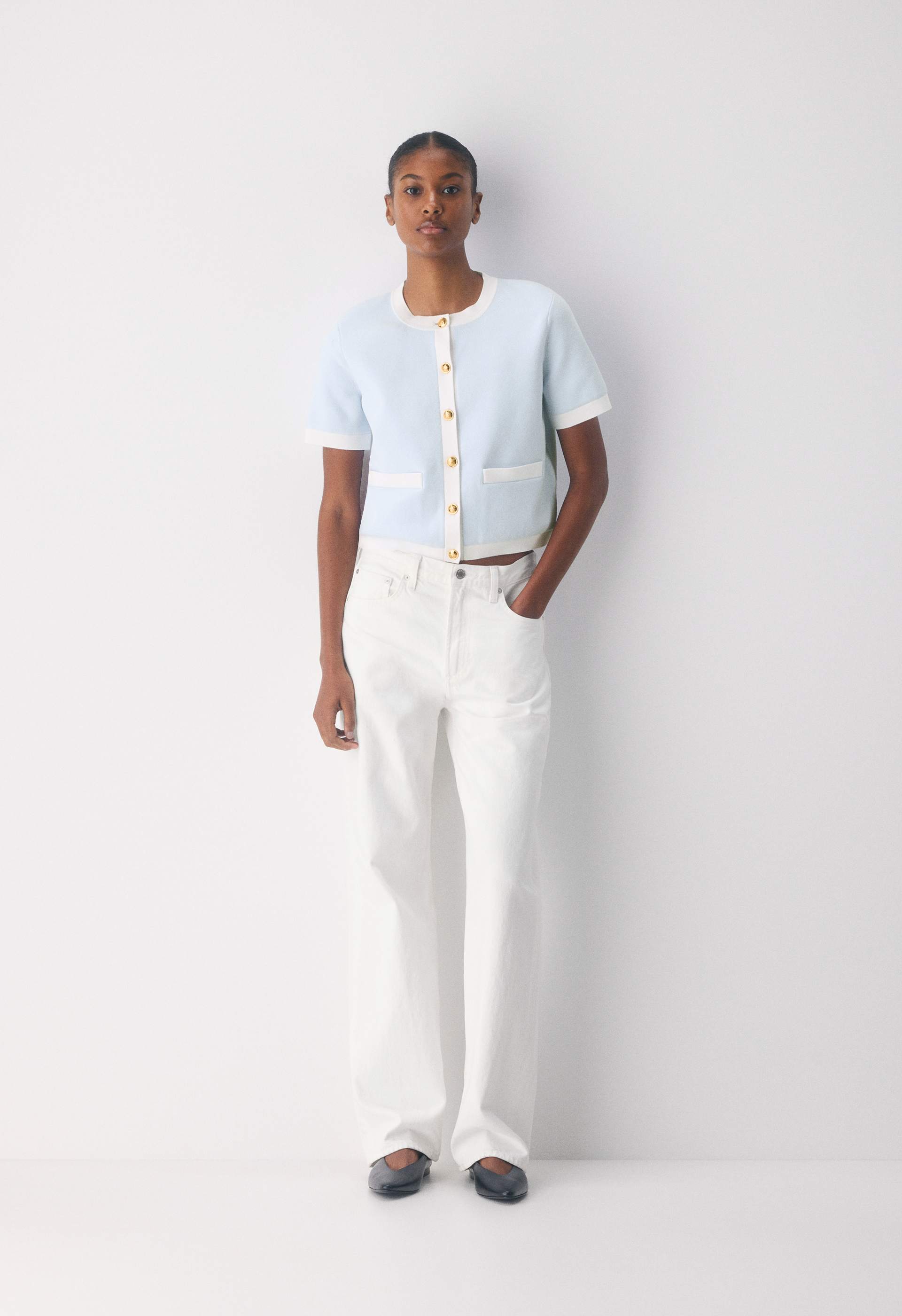 Approach Shortsleeve Cardigan - Wonder Yarn | Aritzia US