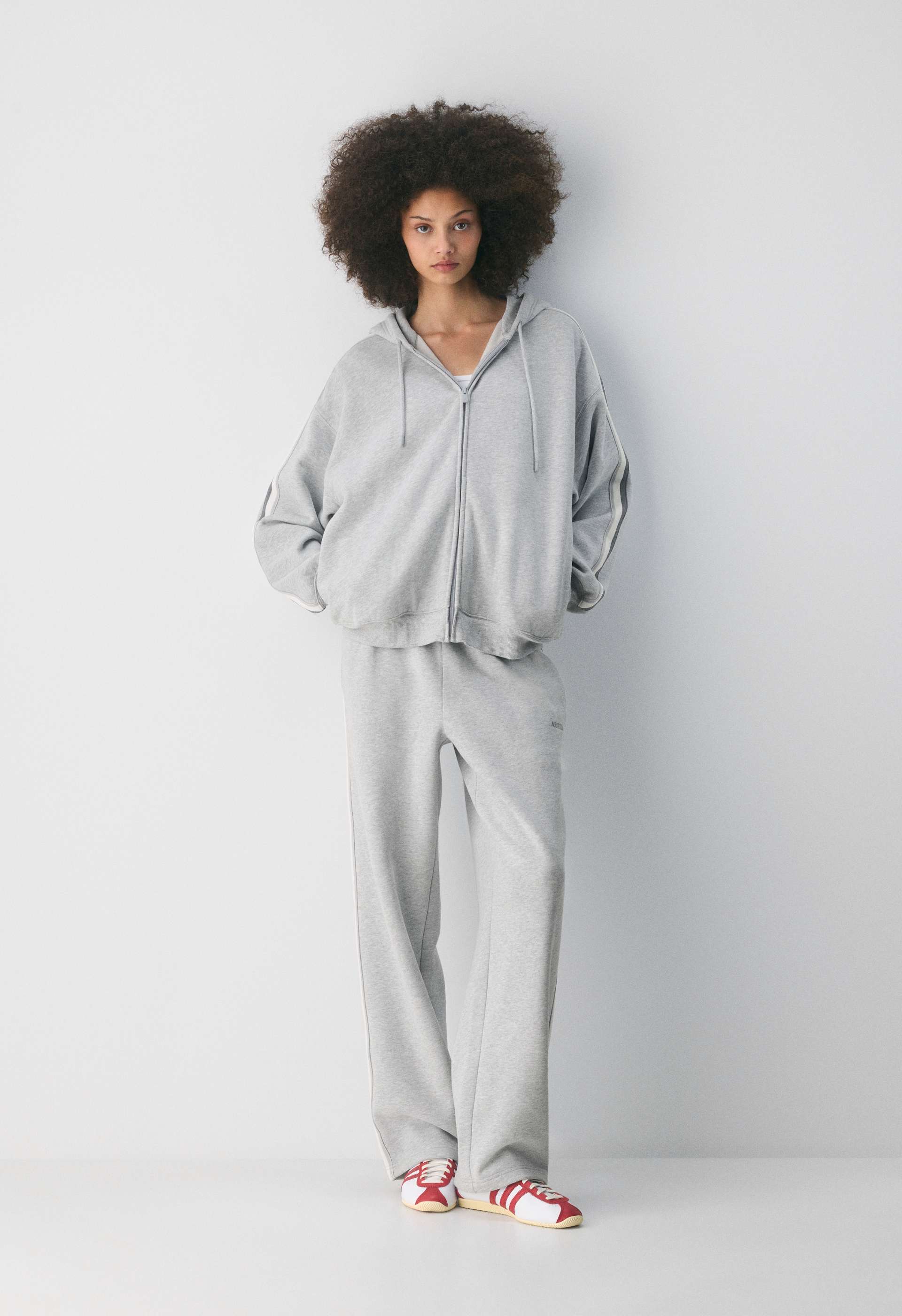 Cozy Sweatfleece Mega Zip Hoodie | Aritzia US