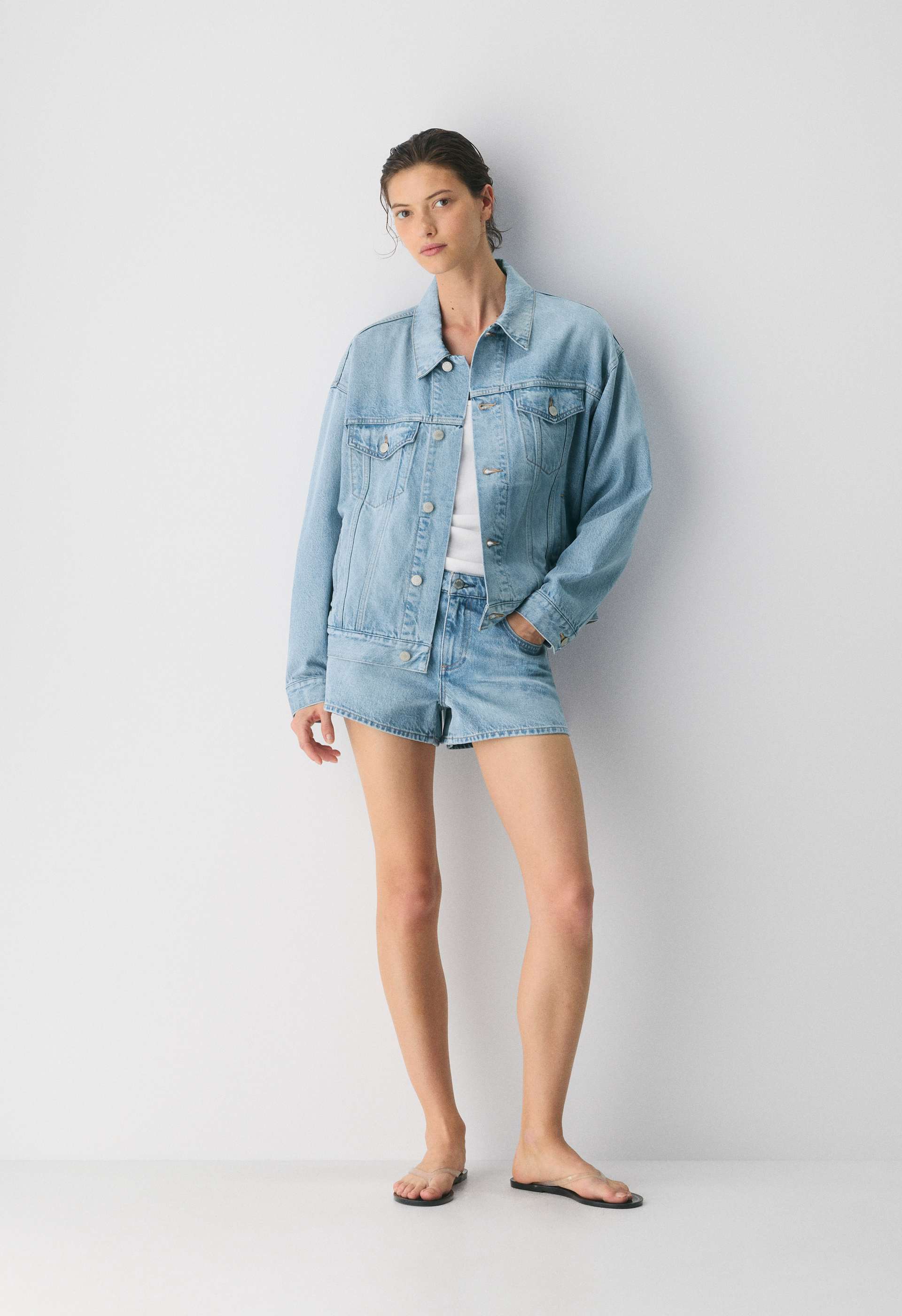 Denim Forum The ‘90s So-Soft Denim Jacket