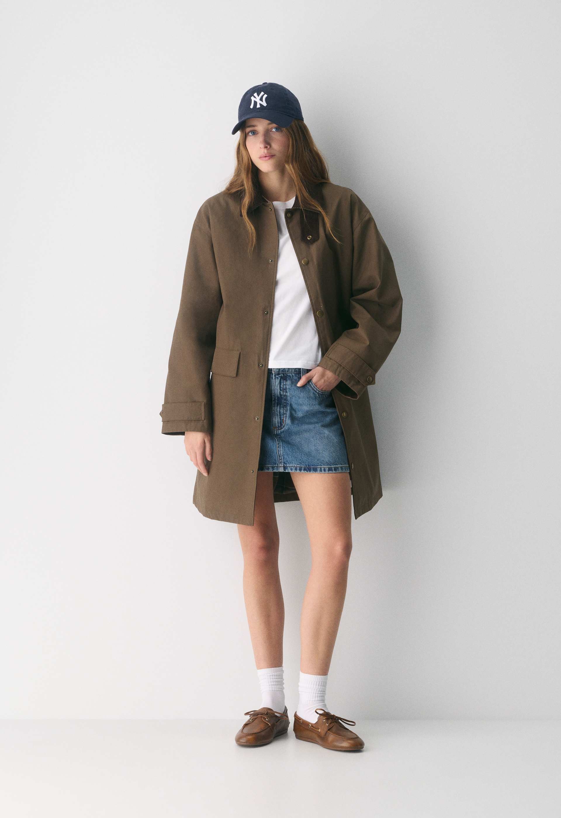 Soundwave Waxed Trench Coat | Aritzia US