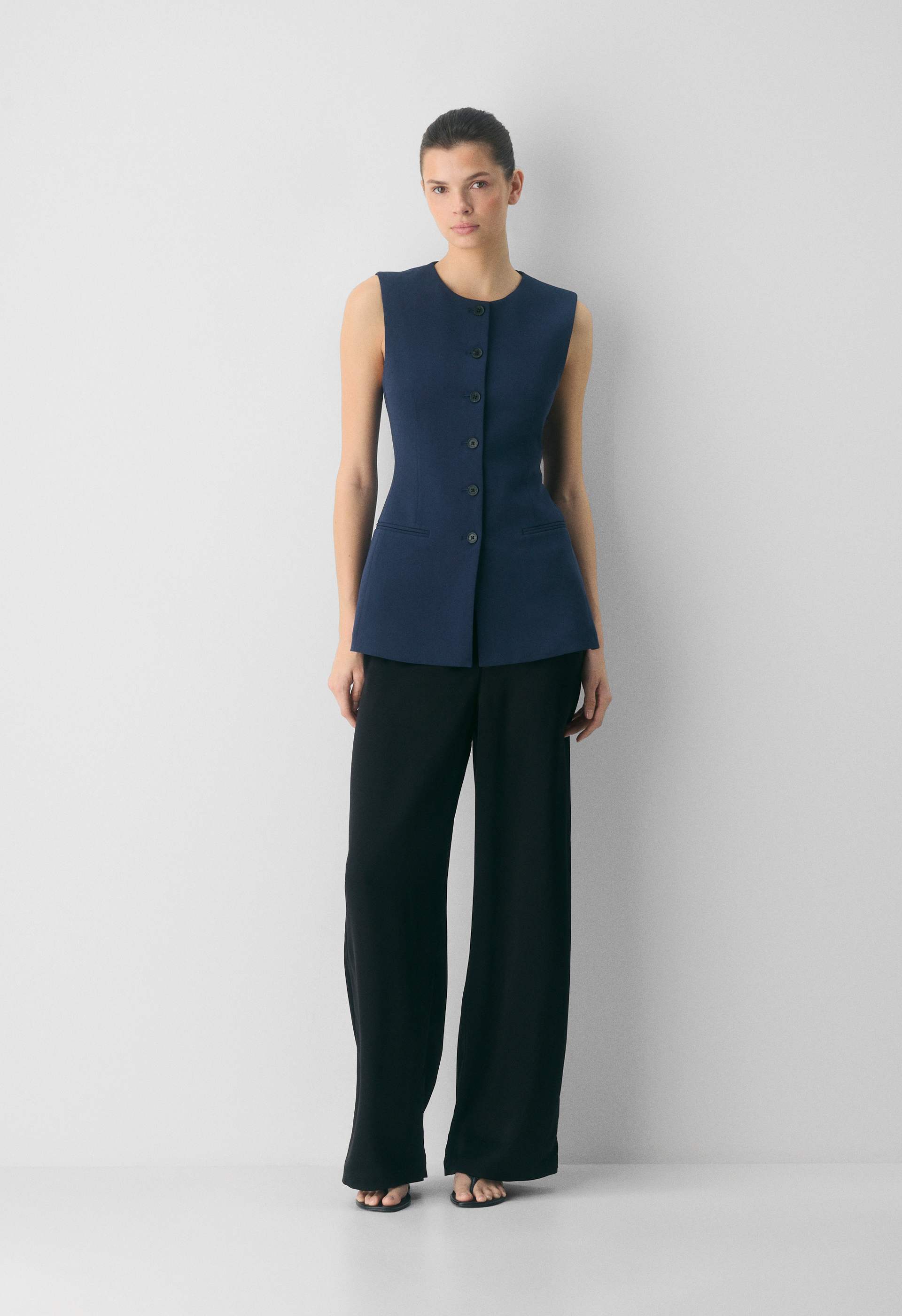 Juris Vest