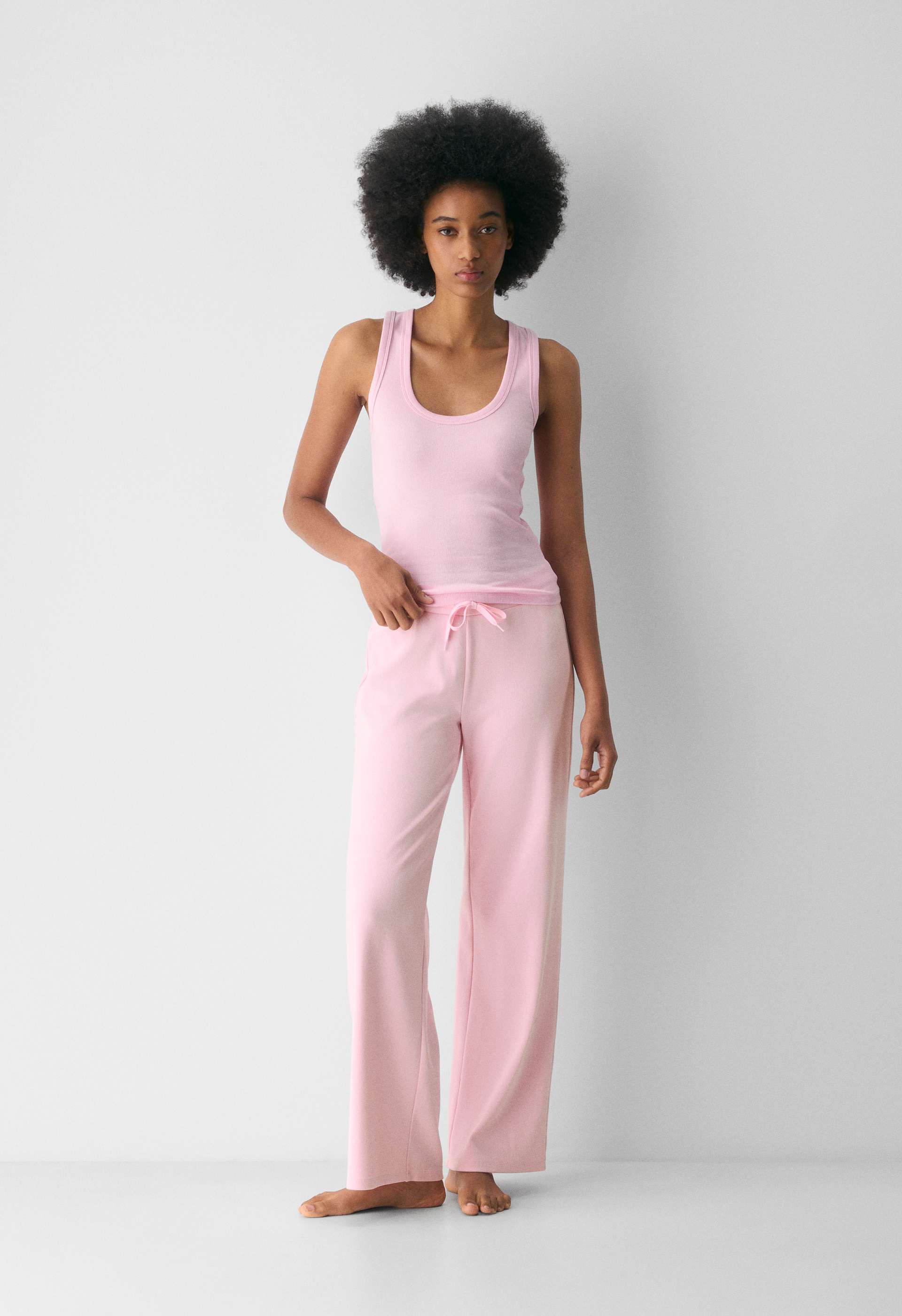 HomeStretch™ Rib Kickback Pant | Aritzia US