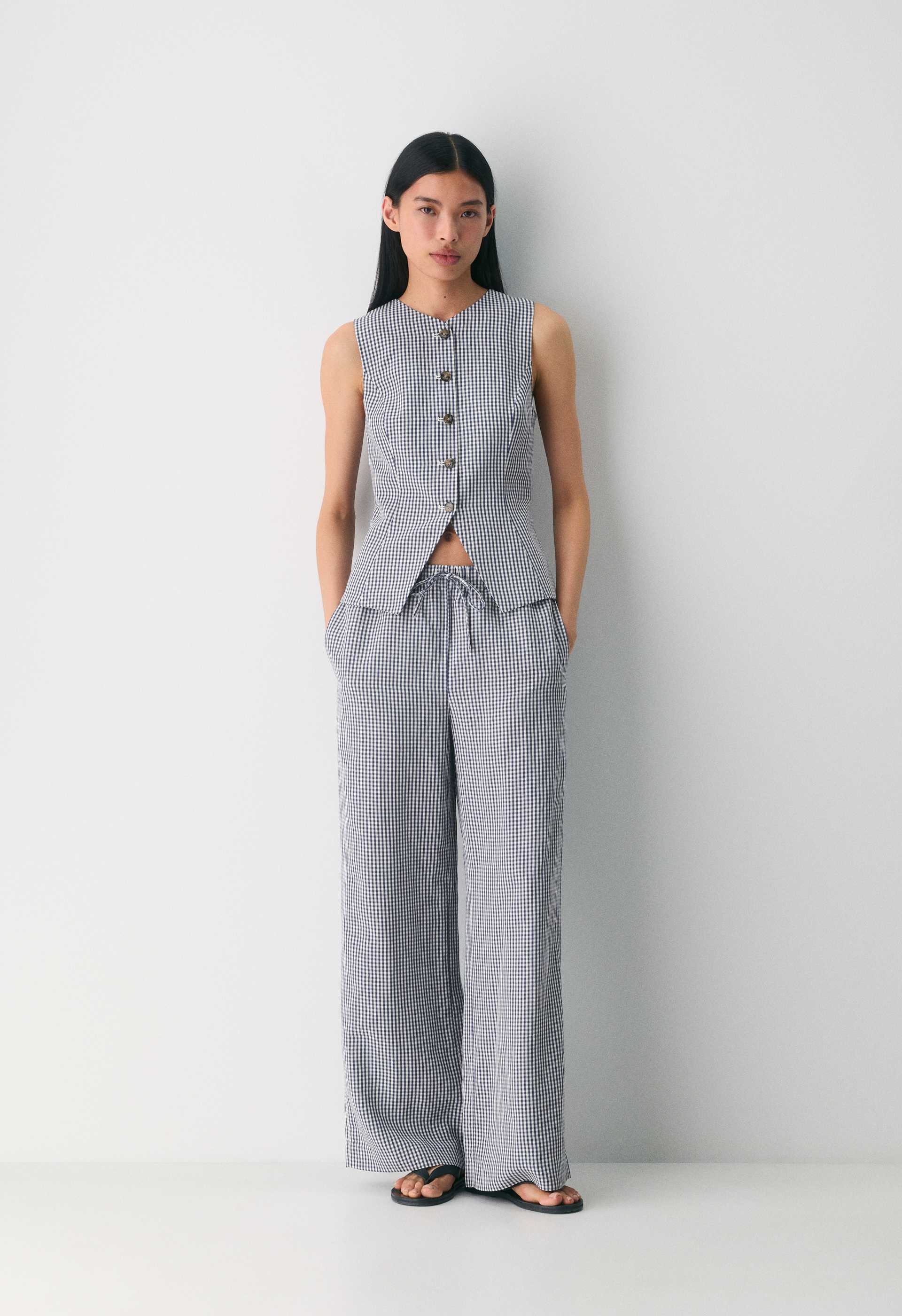 The Lodge Pant™ - CruiseLinen™ | Aritzia US