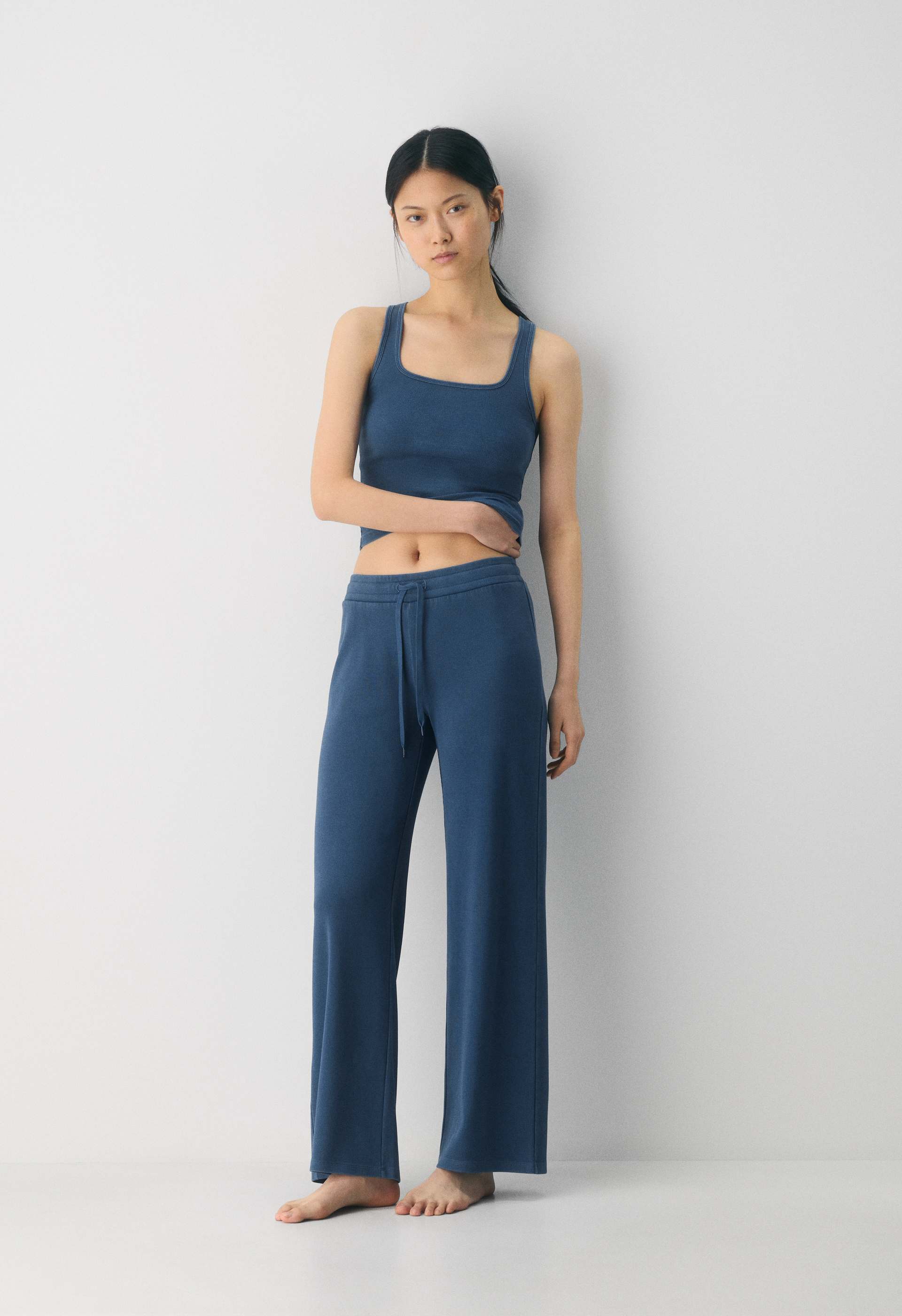 morrow trust 158㎝× FLUX size L HomeStretch™ Rib Kickback Pant | Aritzia CA