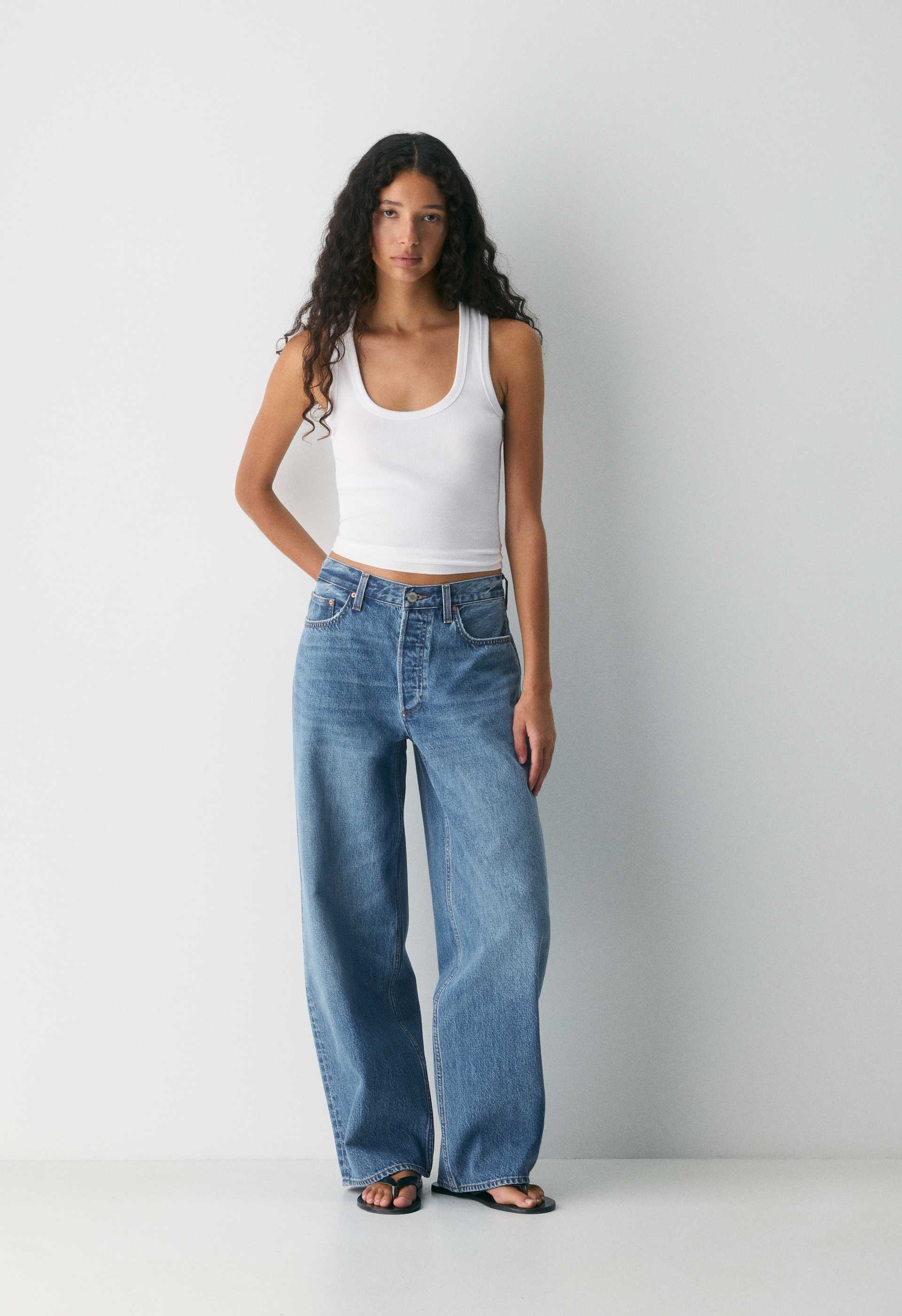 Denim Forum 003 Relaxed Lo-Rise Baggy Jean | Aritzia US