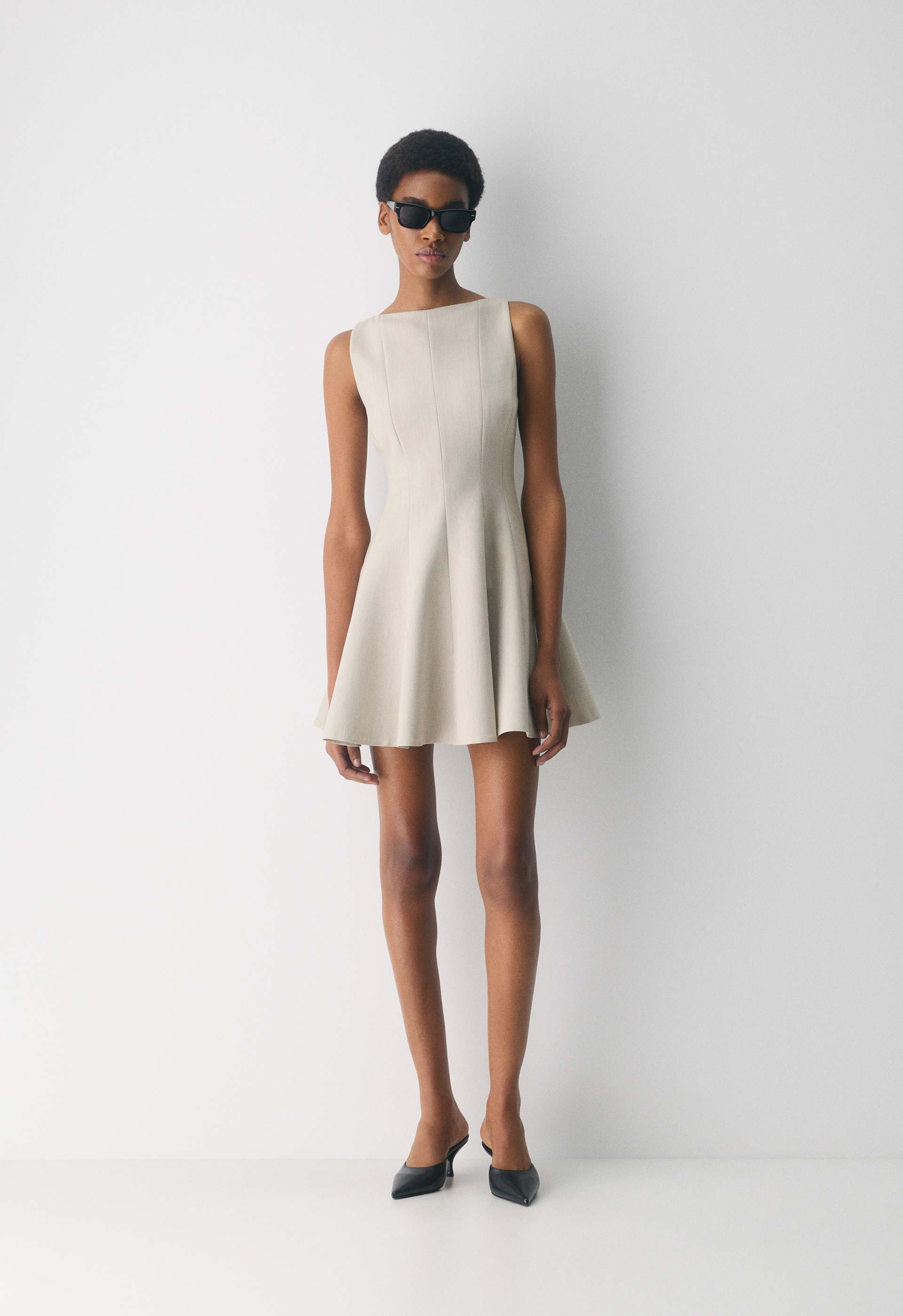 Proxy Dress - (Re)ssential