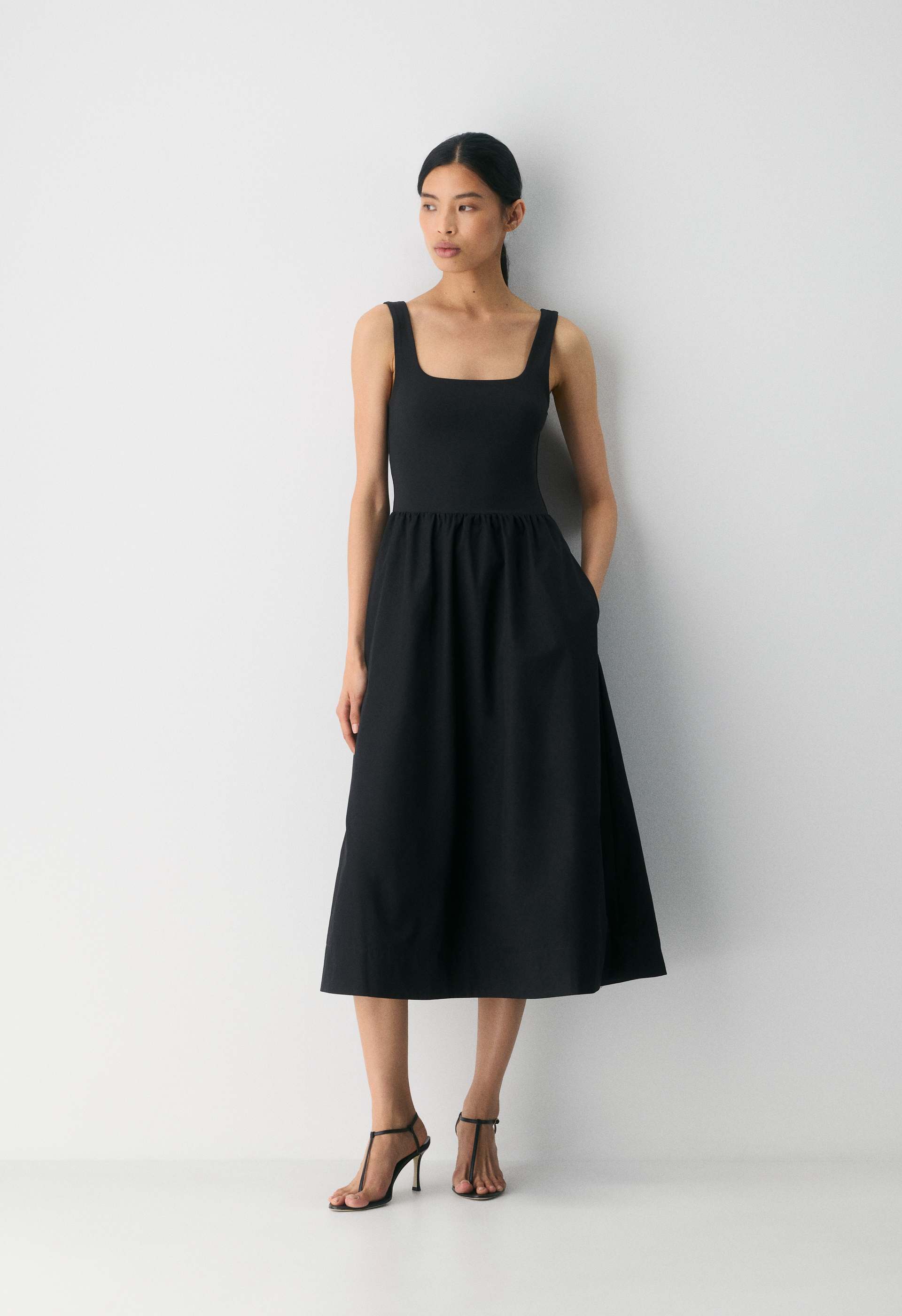 Revive Poplin Dress