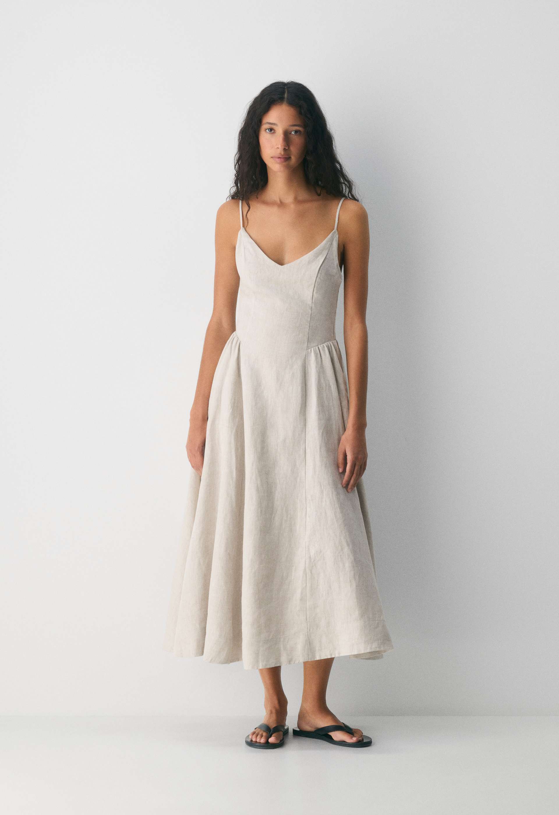 Technique Linen Dress | Aritzia US