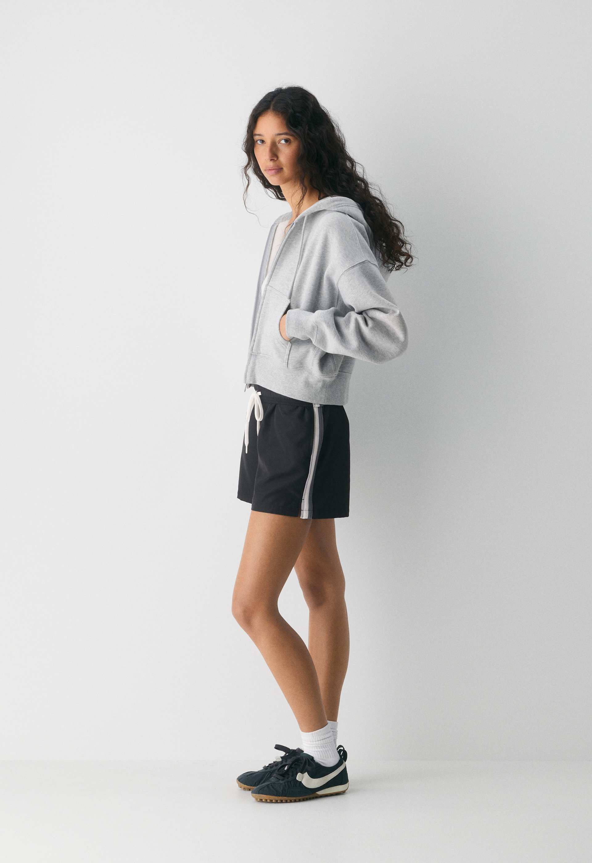Medallion Mid-Thigh Short | Aritzia CA