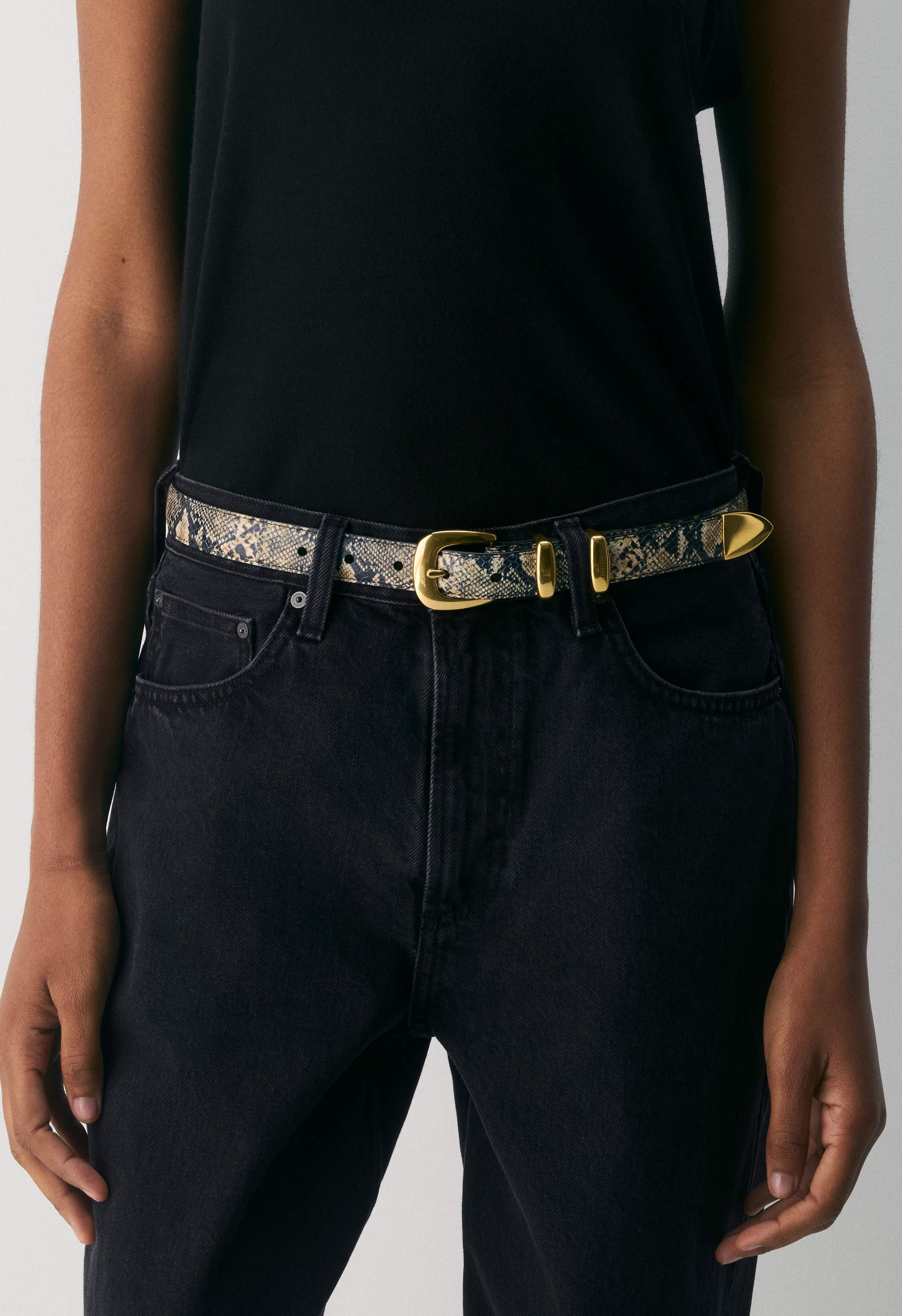 Legendary Solid Brass Leather Belt | Aritzia US