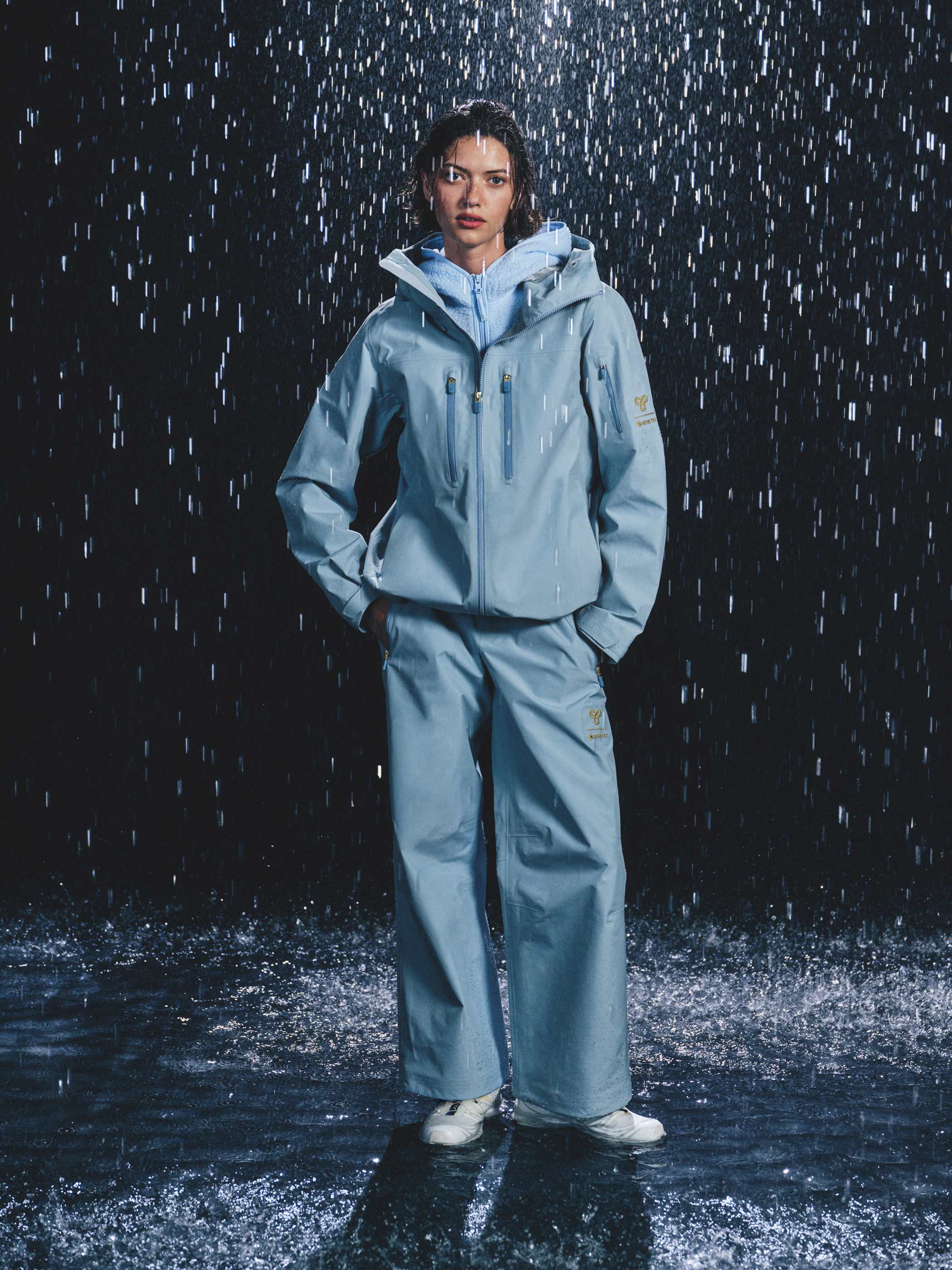 GORE-TEX® FRONTIER JACKET | Aritzia
