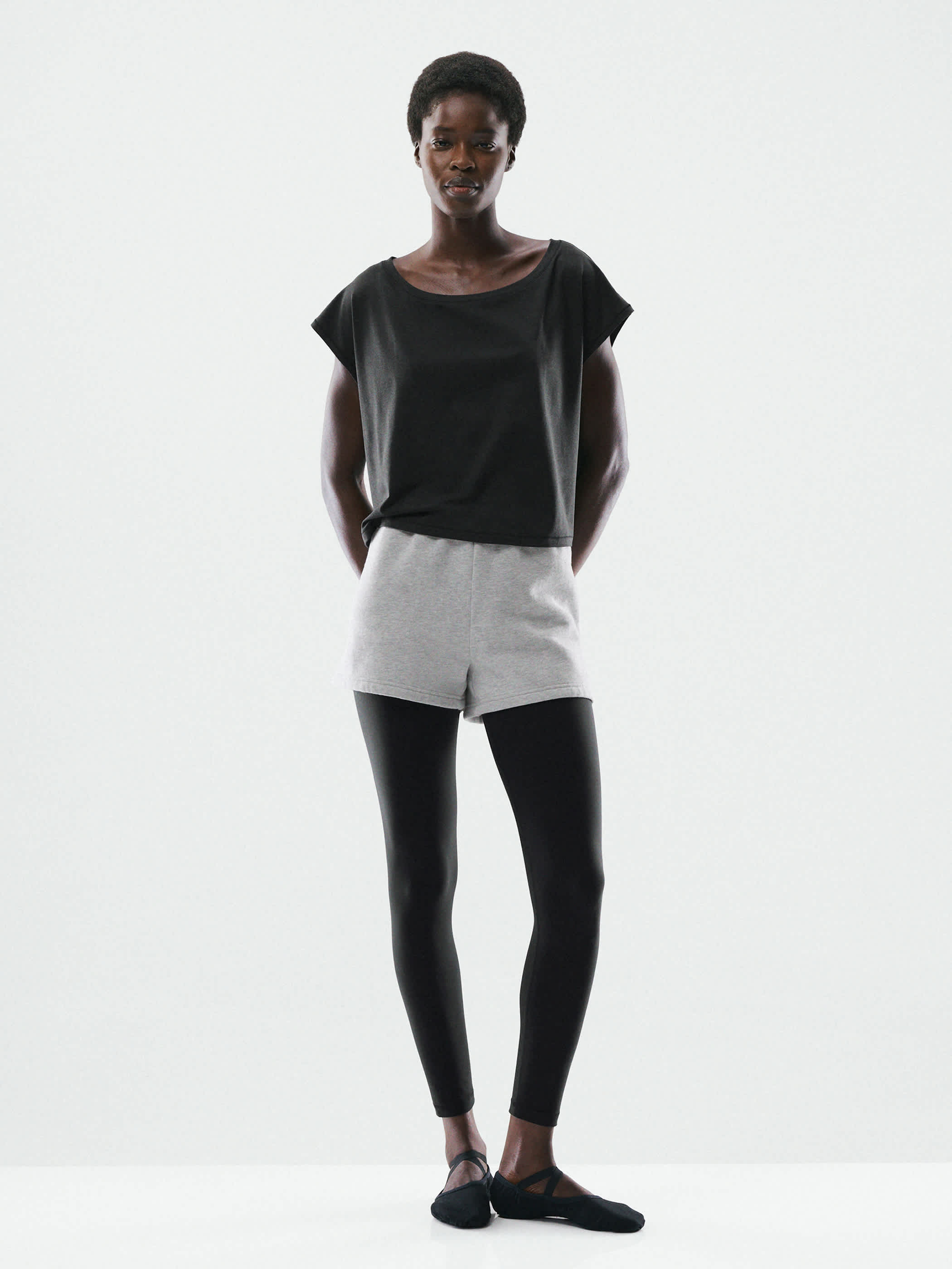 SOFTBOUND™ POSITION T-SHIRT | Aritzia