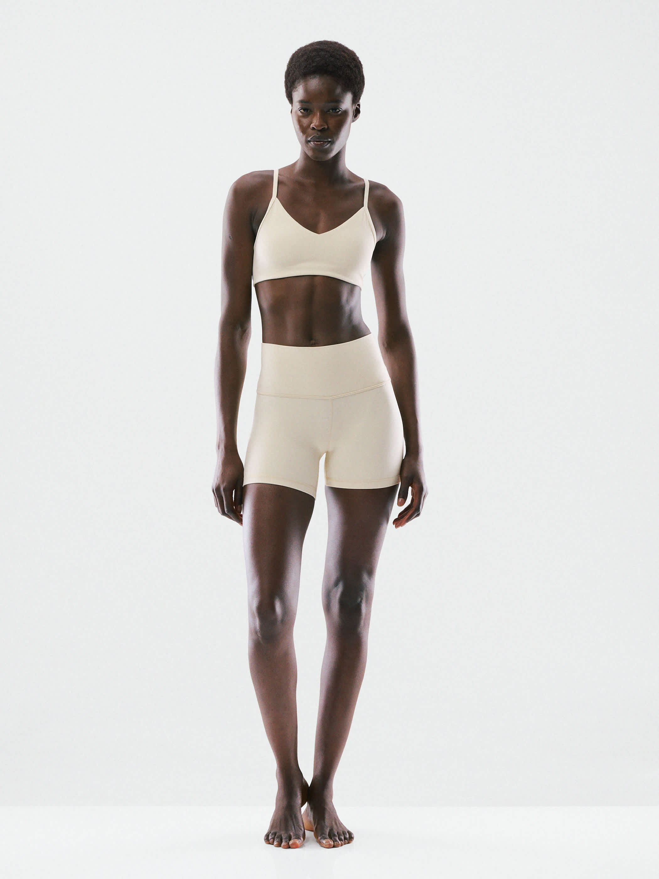 BUTTER HOLD TIGHT BRA TOP | Aritzia