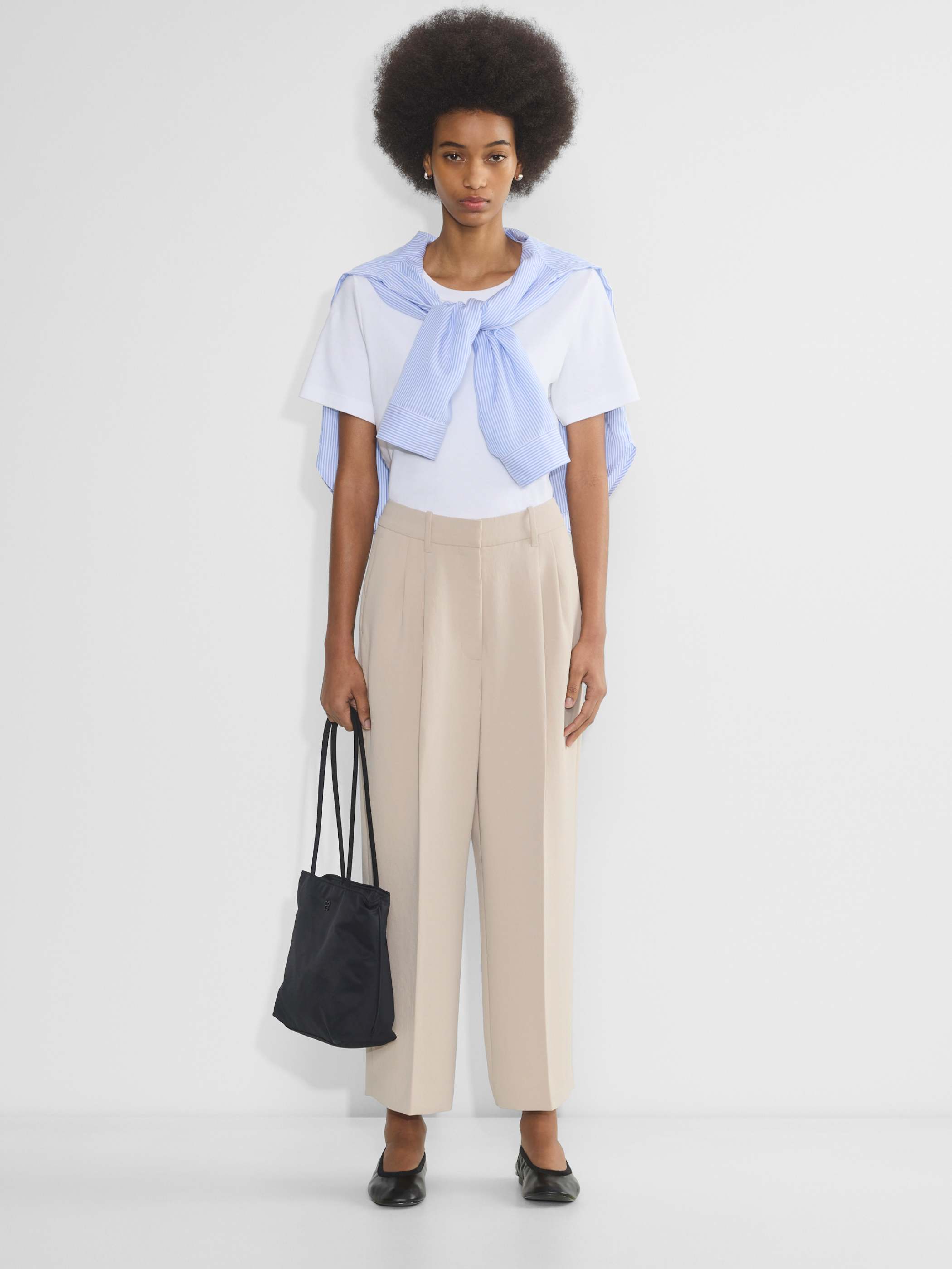 The Effortless Pant™ Cropped