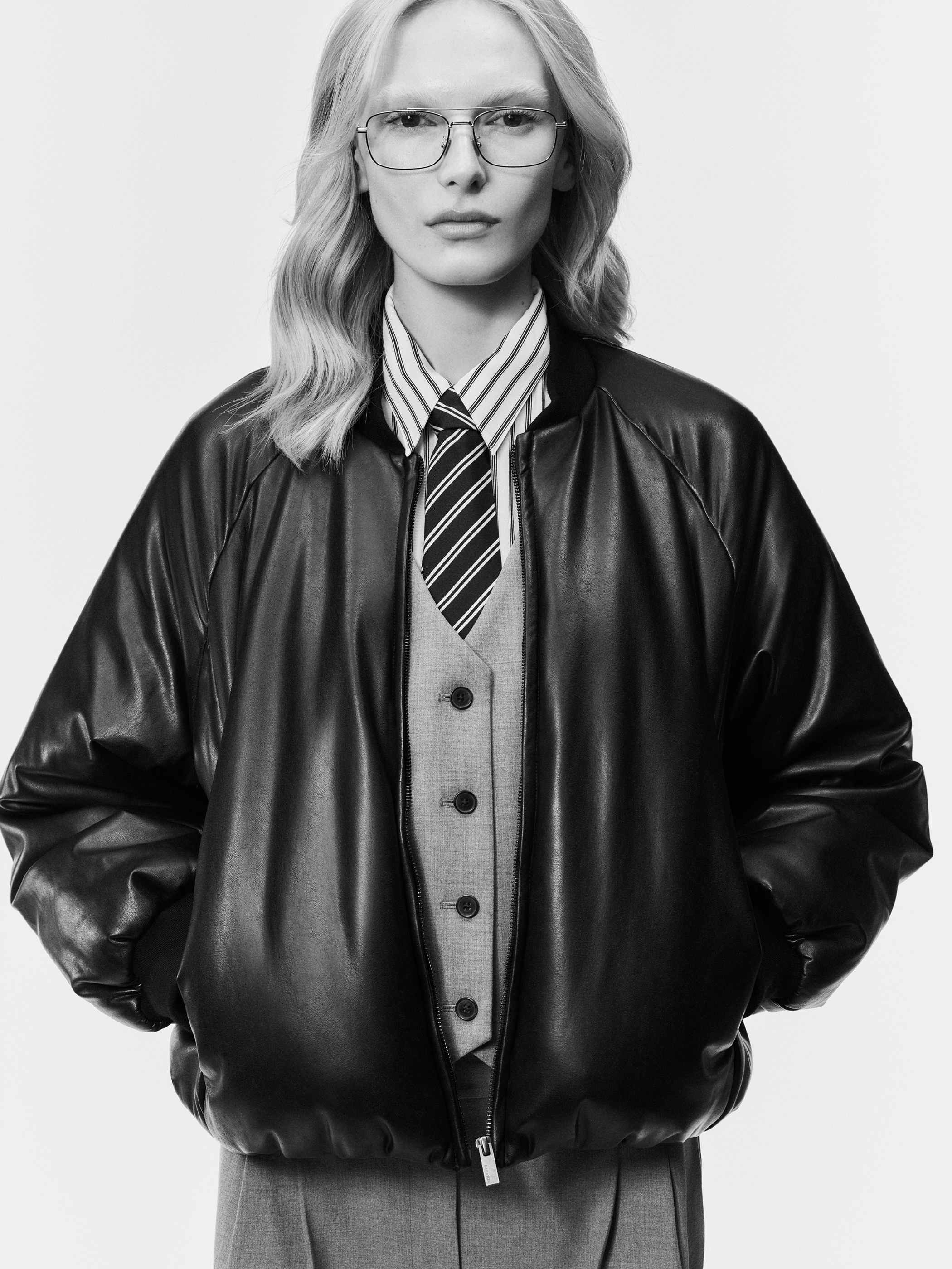 DENIRO VEST | Aritzia