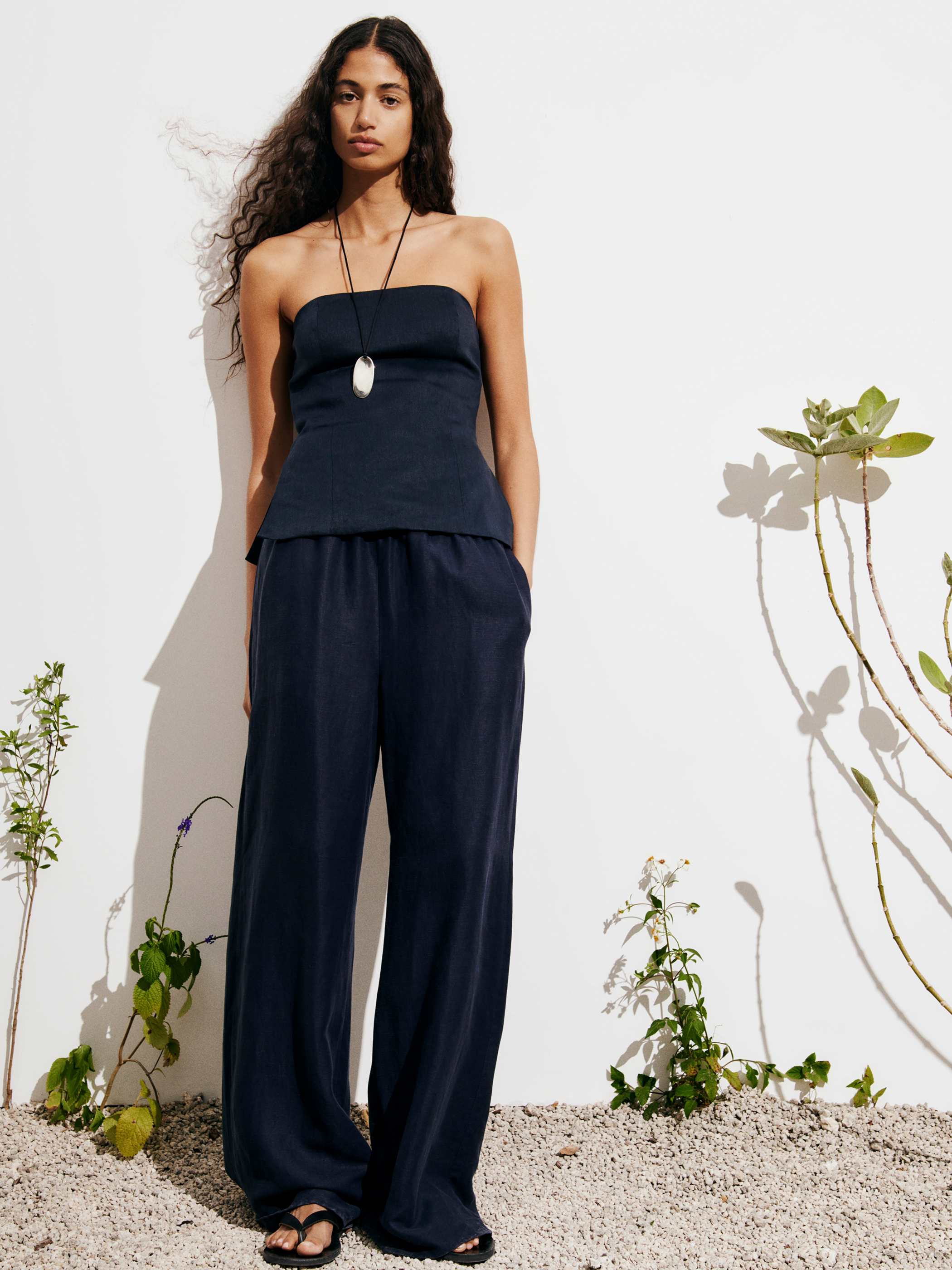 POSH LINEN TUBE TOP | Aritzia