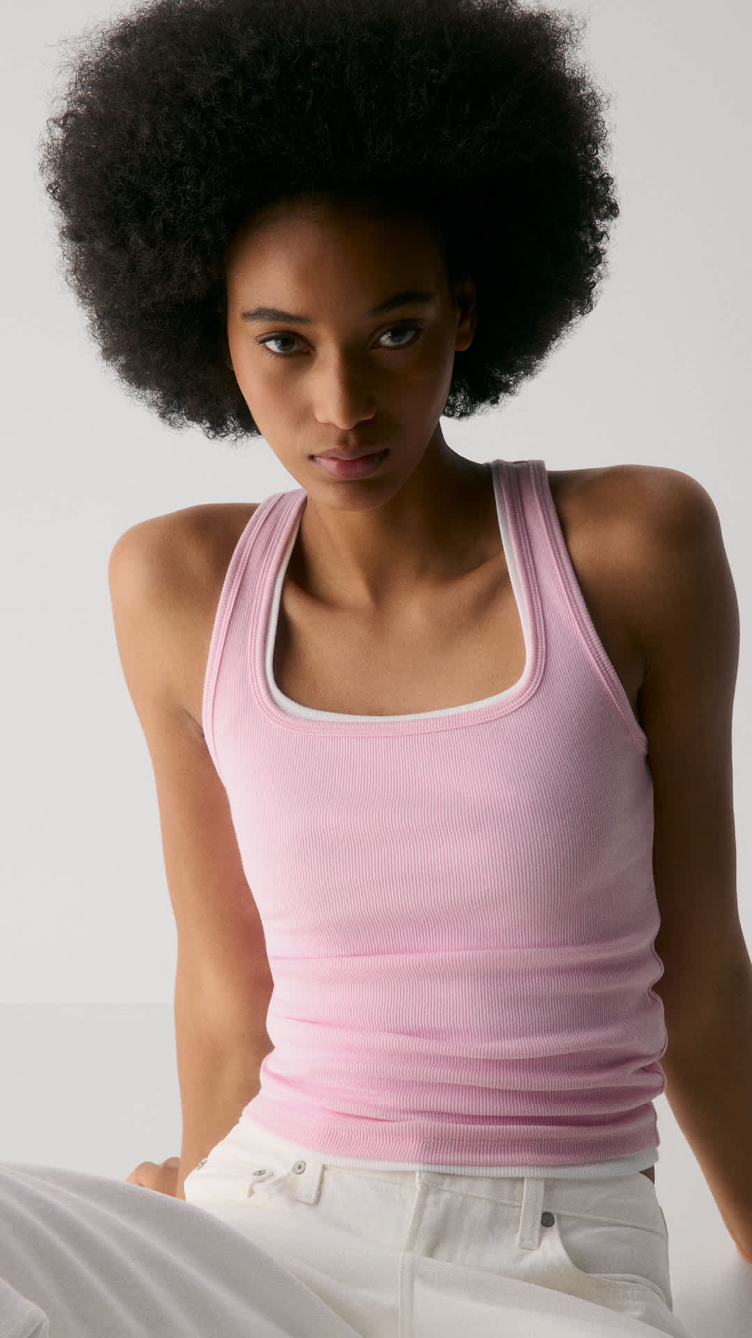 HomeStretch™ Rib Frequency Tank | Aritzia CA
