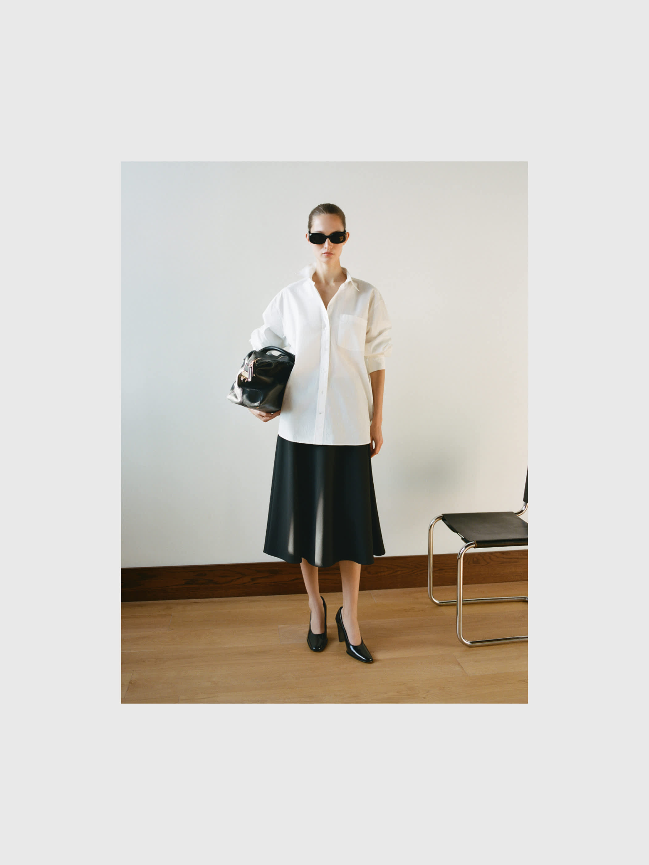 OUTRO OVERSIZED POPLIN SHIRT | Aritzia