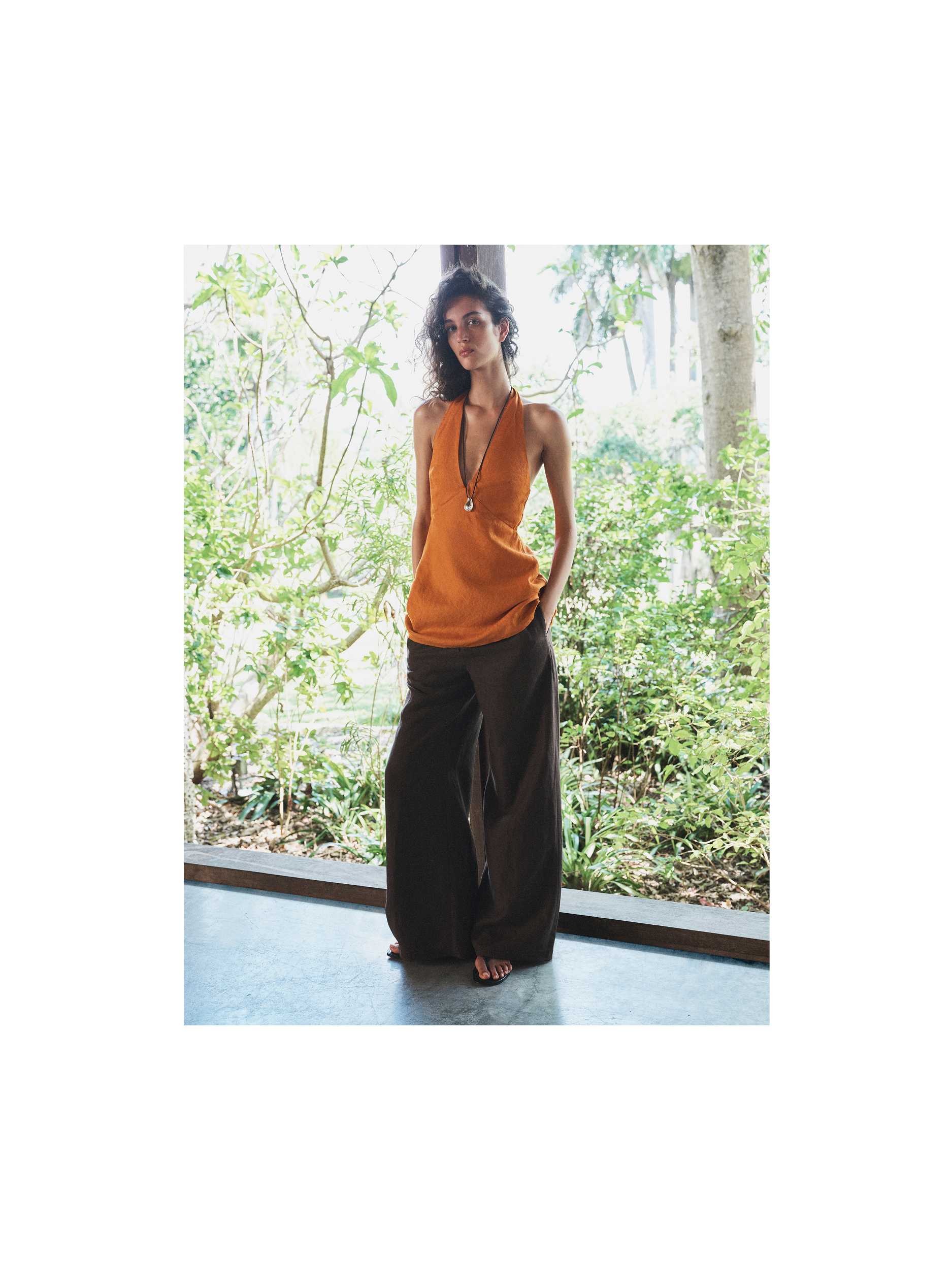 STATEROOM LINEN HALTER DRESS | Aritzia