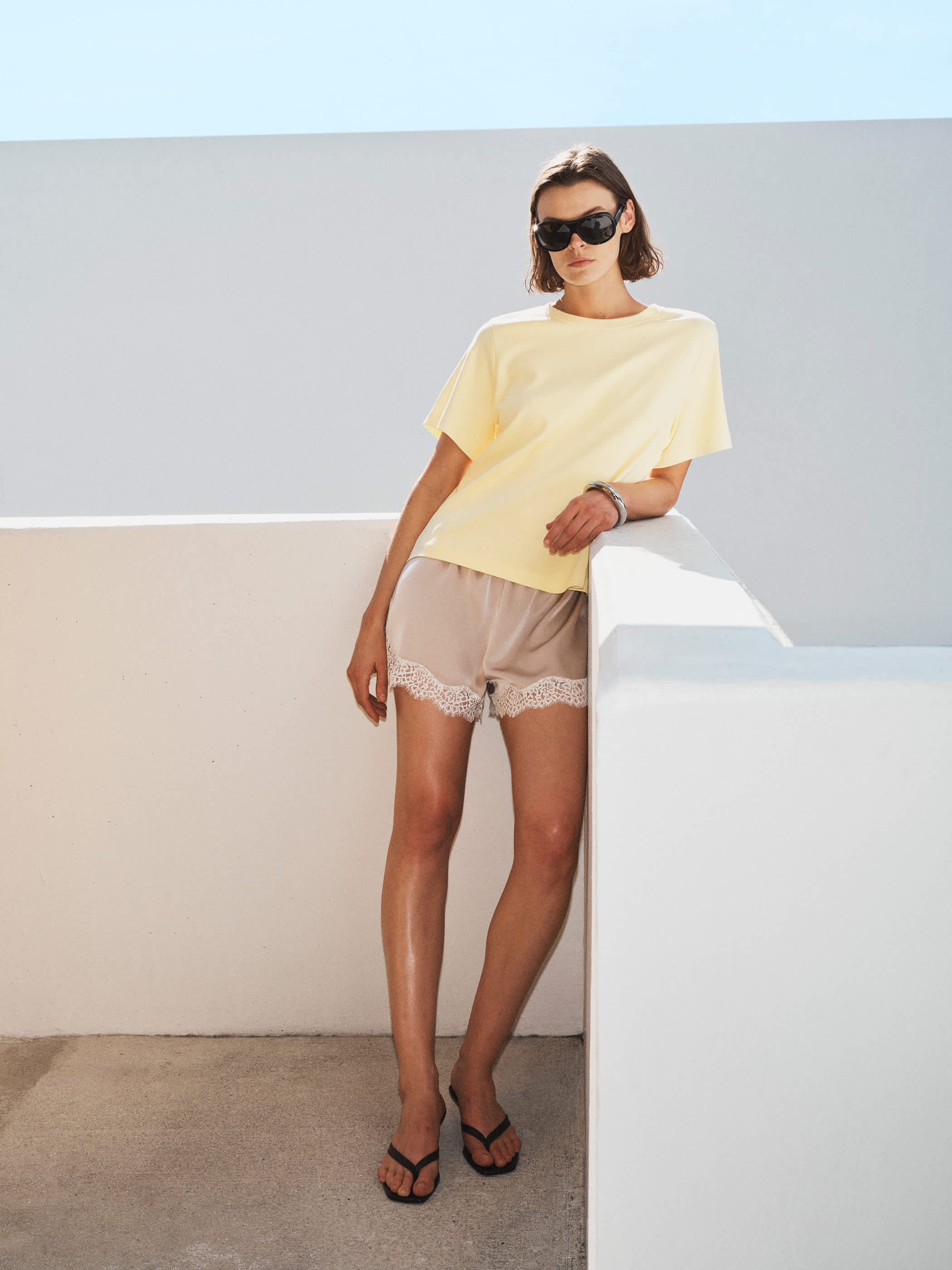 INTERLOCK COTTON FUNCTION T-SHIRT | Aritzia