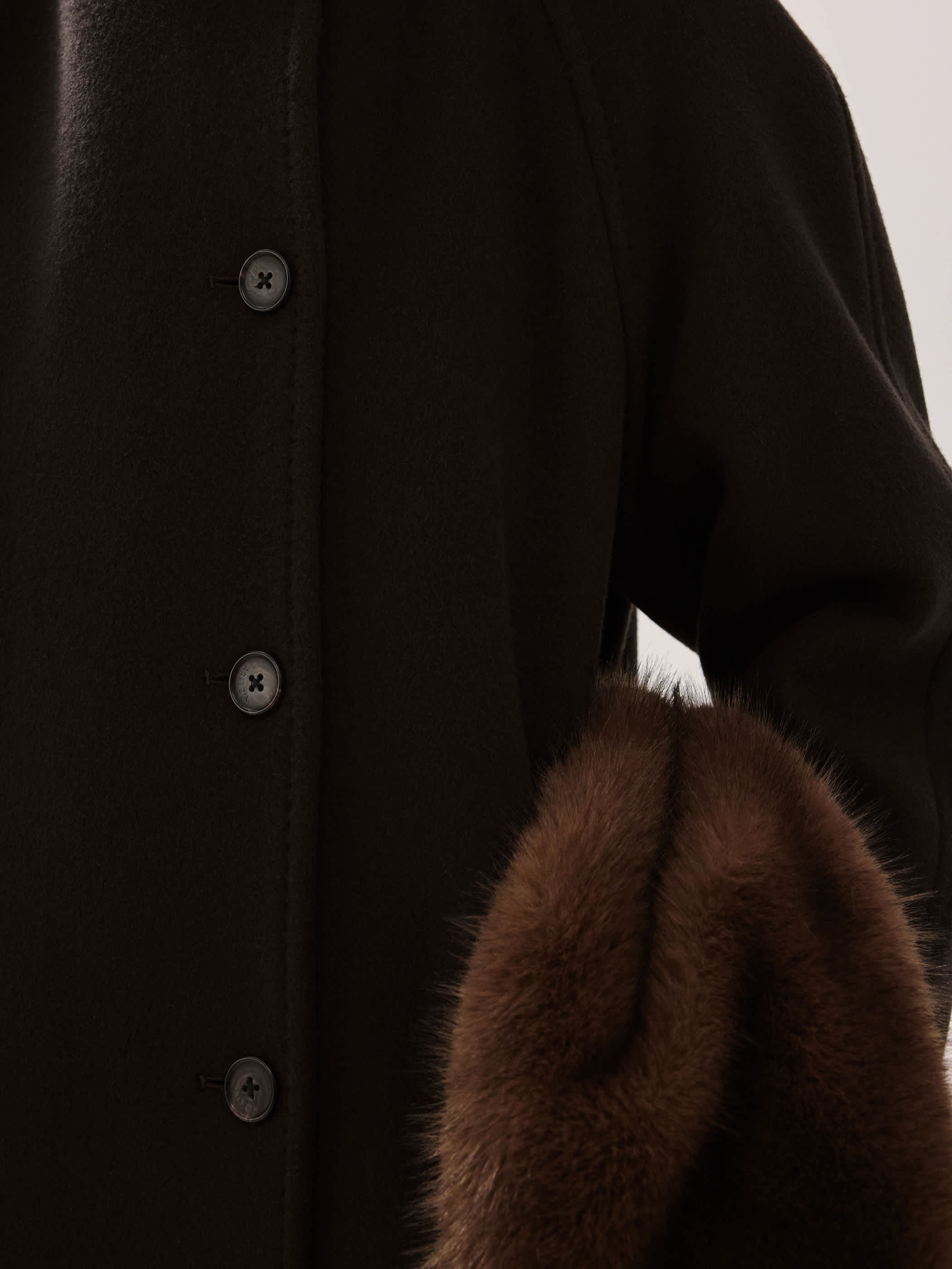 THE HAWTHORNE COAT | Aritzia