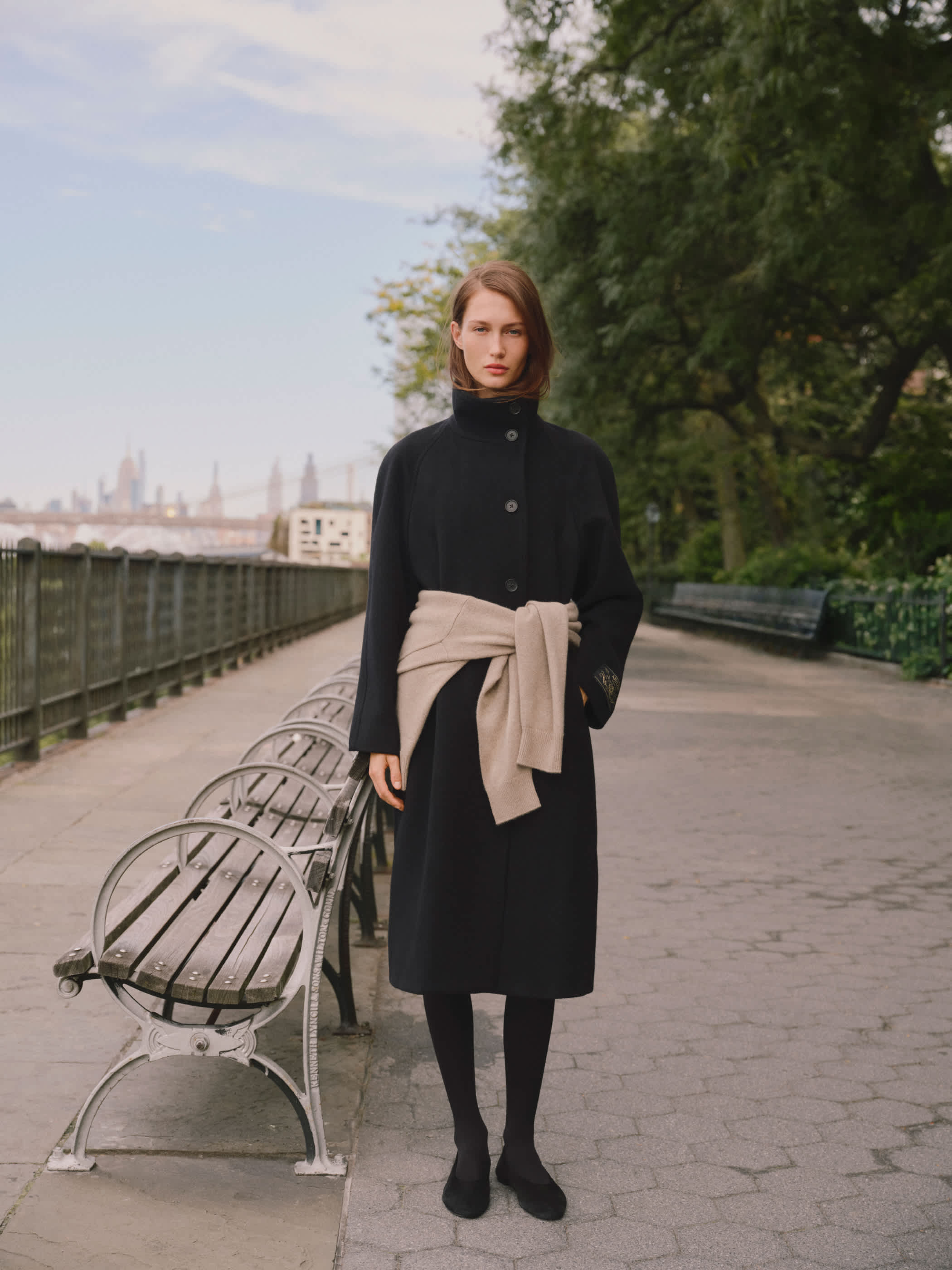 THE HAWTHORNE COAT | Aritzia