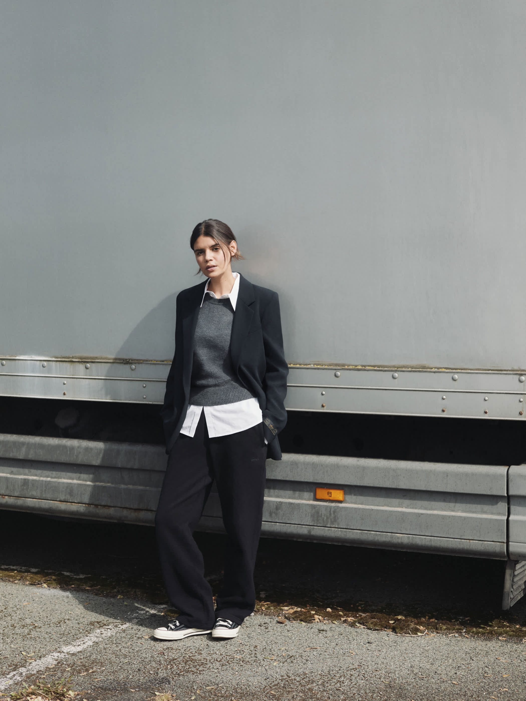LIZA WOOL CASHMERE SWEATER VEST | Aritzia