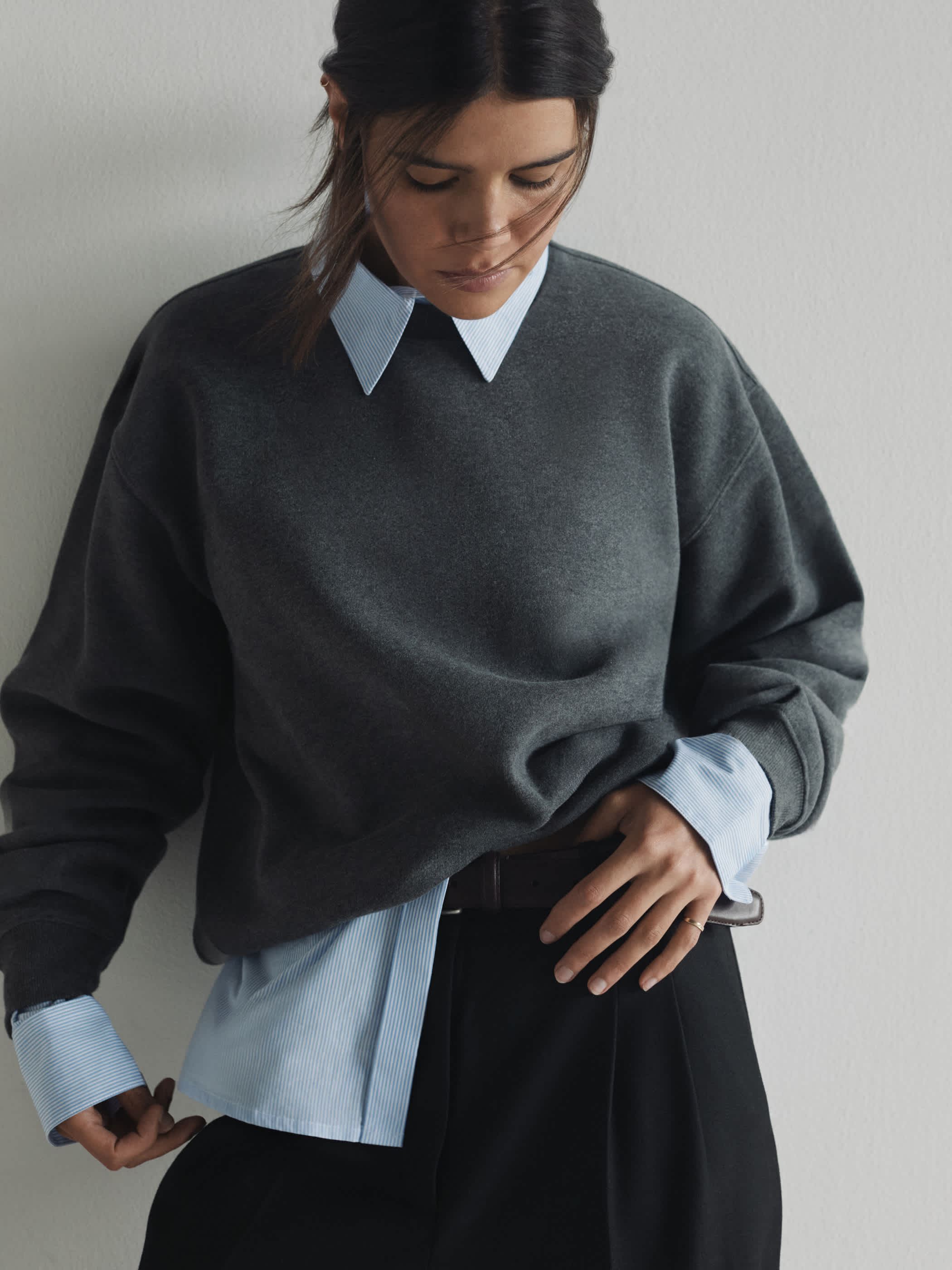 COZY FLEECE PERFECT CREW SWEATSHIRT | Aritzia