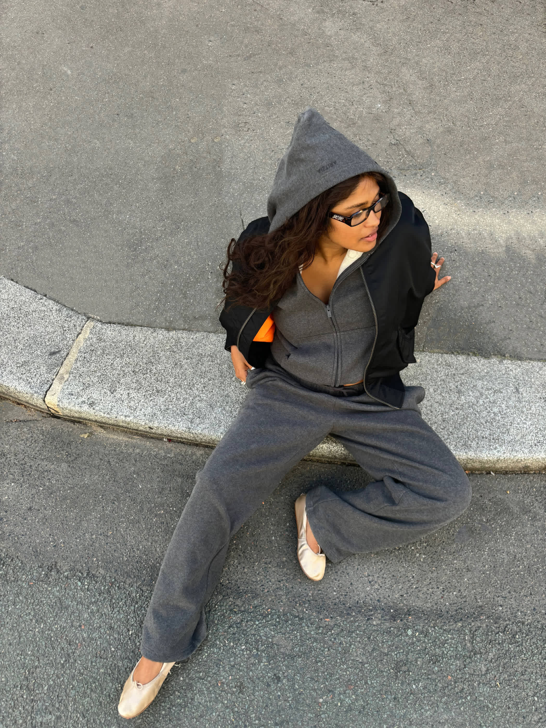 COZY FLEECE PERFECT ZIP HOODIE | Aritzia