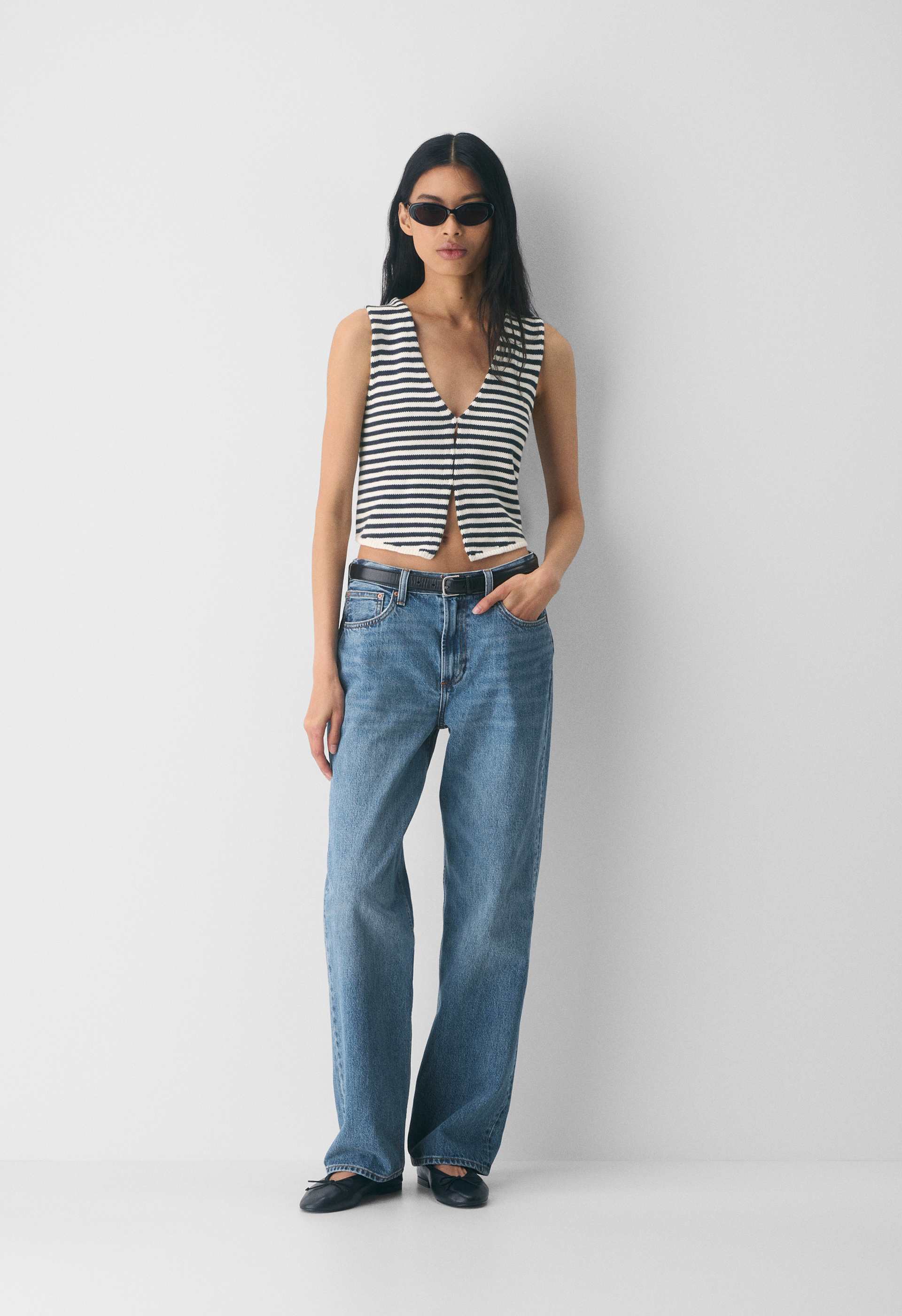 Aritzia COTTON CHARM™ BASQUE SWEATER VEST