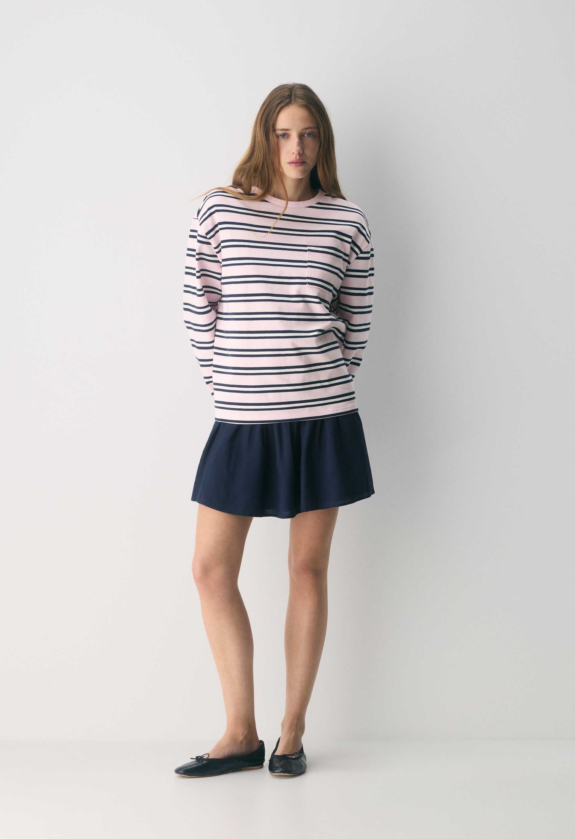 Aritzia WINK SKIRT