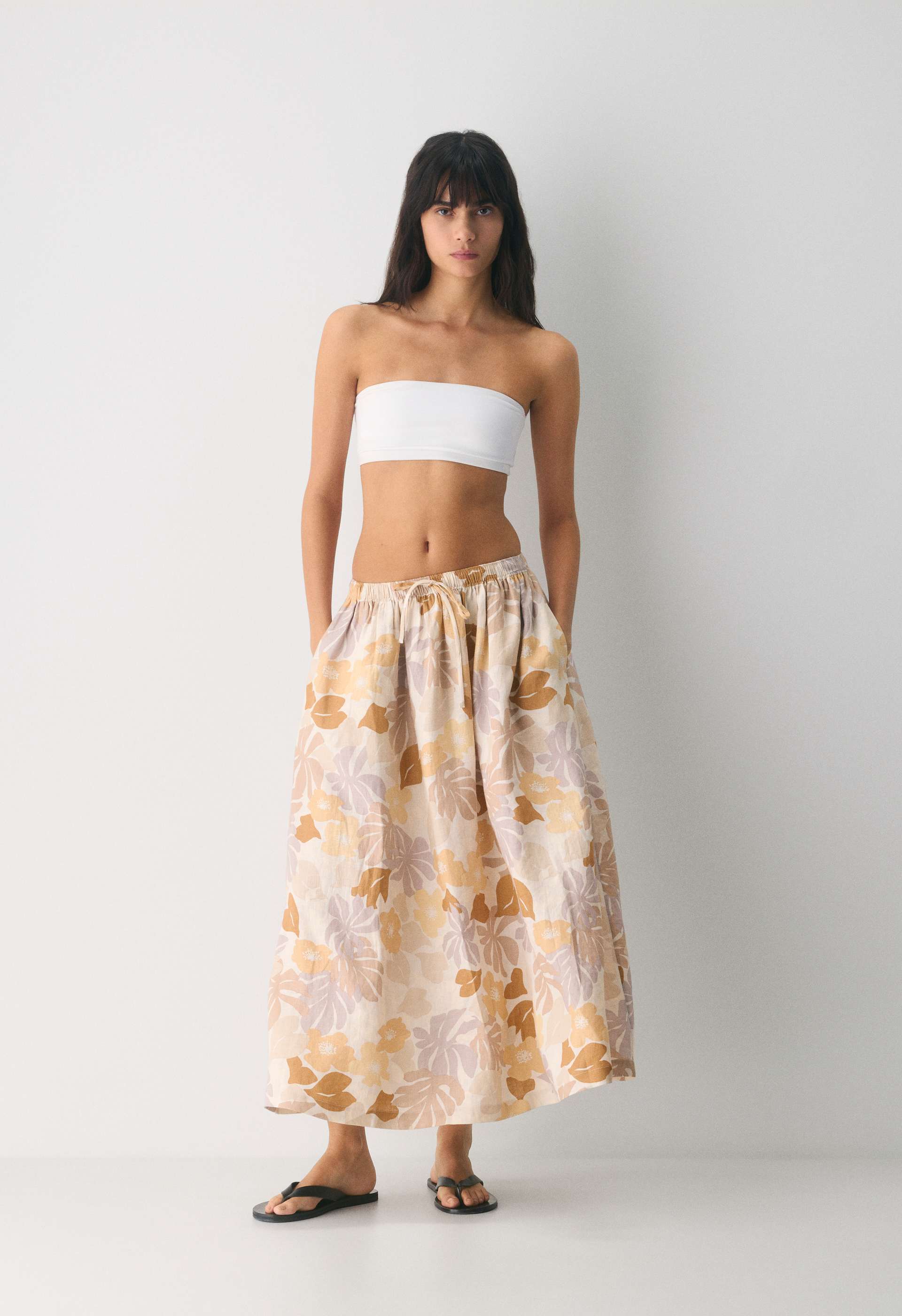 Aritzia SOCIALITE LINEN SKIRT