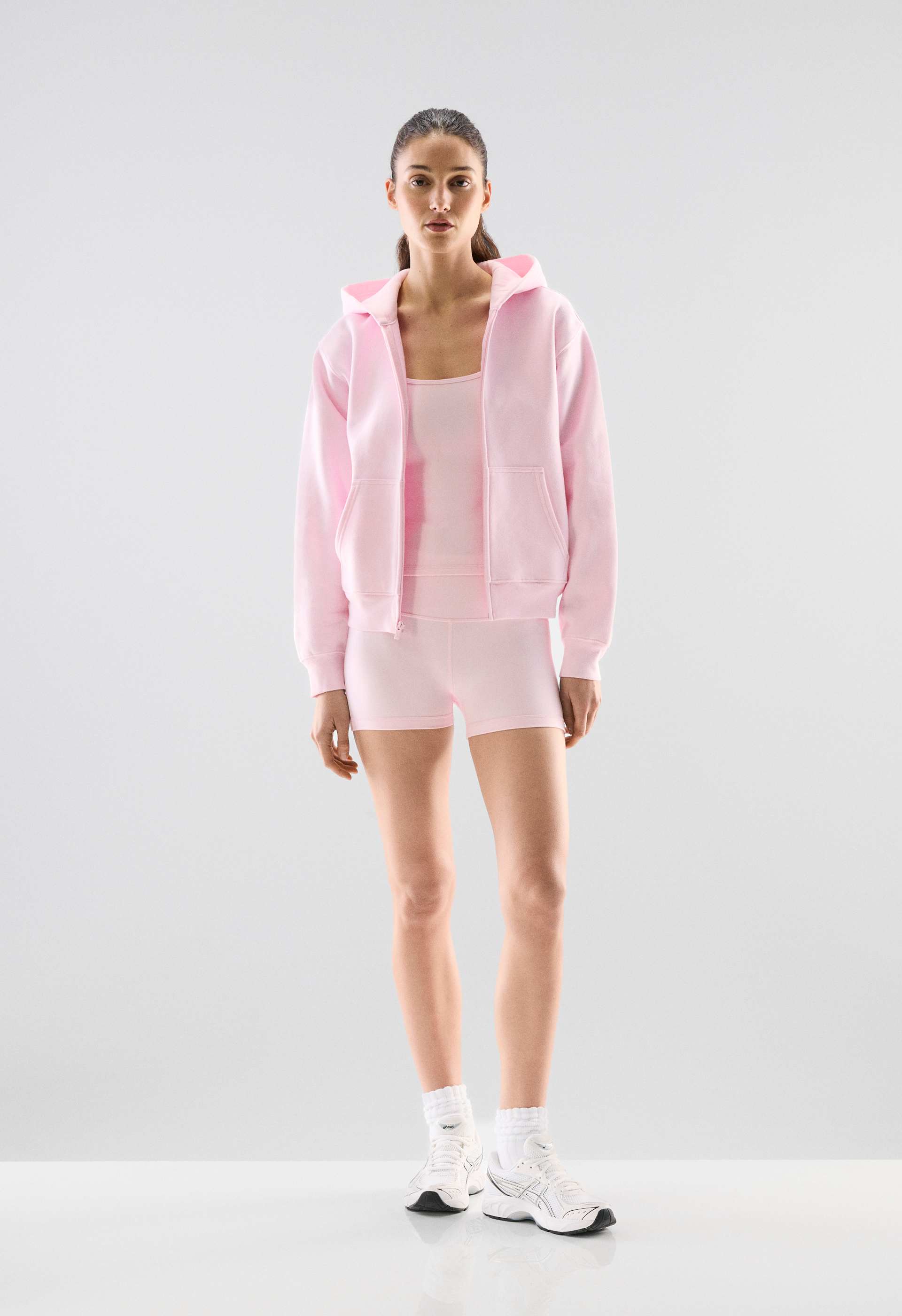 Aritzia LIFE ATMOSPHERE HI-RISE 3" SHORT