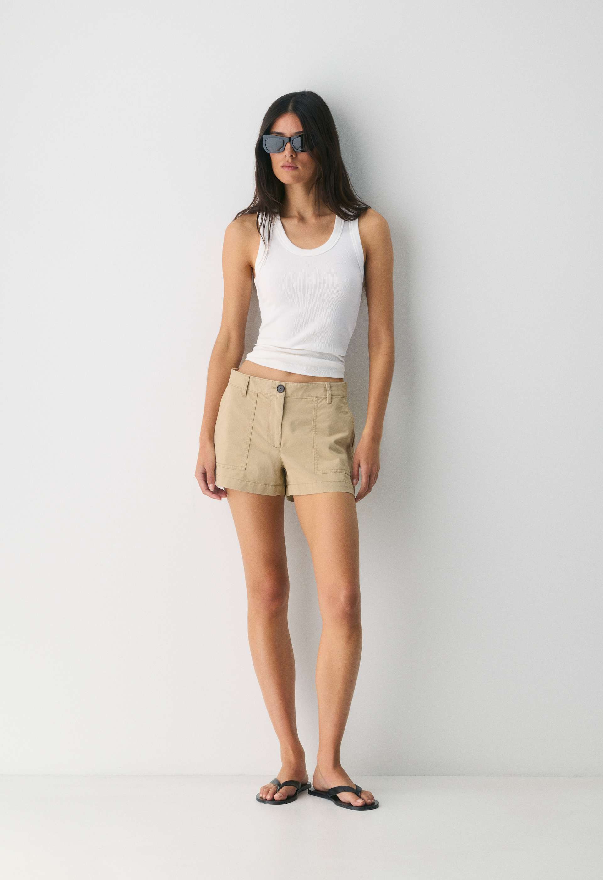 Aritzia WHEATON CHINO SHORT