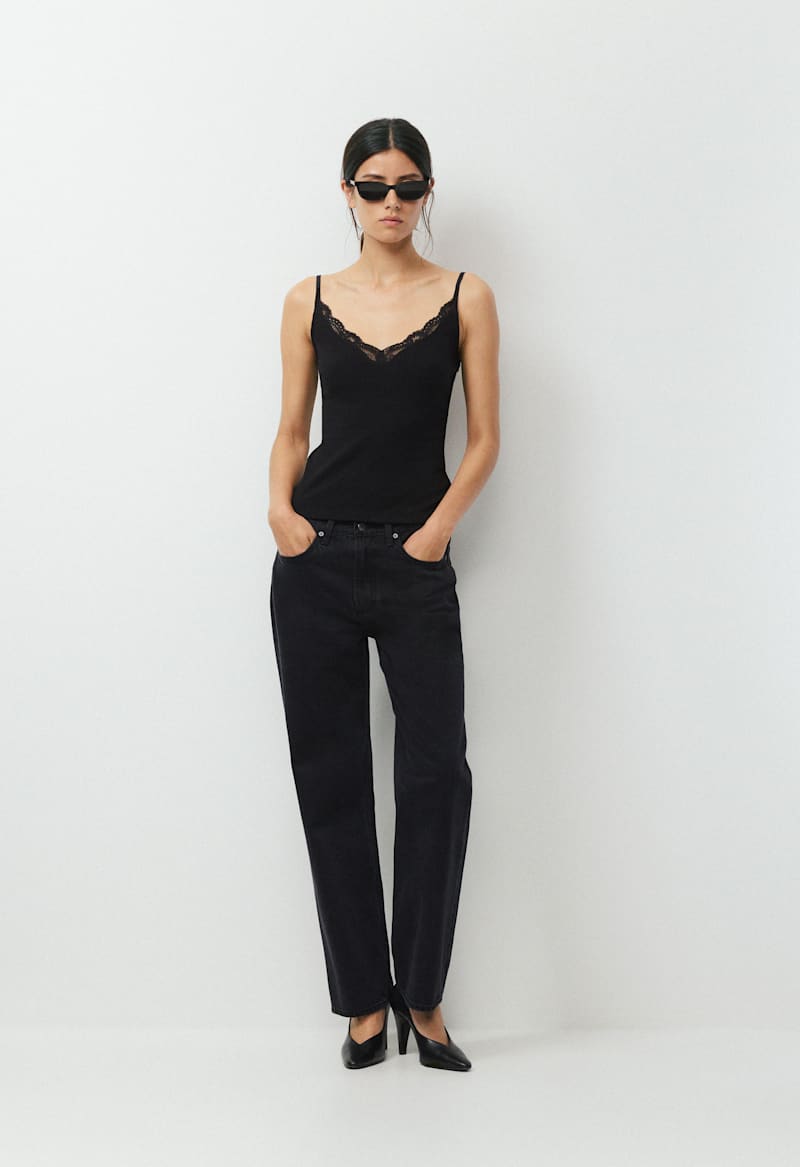 Endeavour Tank by Aritzia