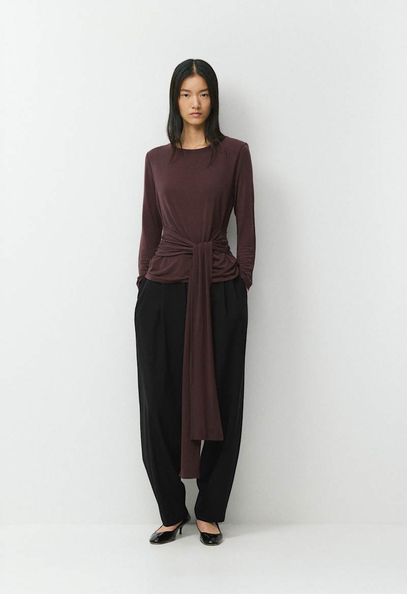 Composure Top by Aritzia