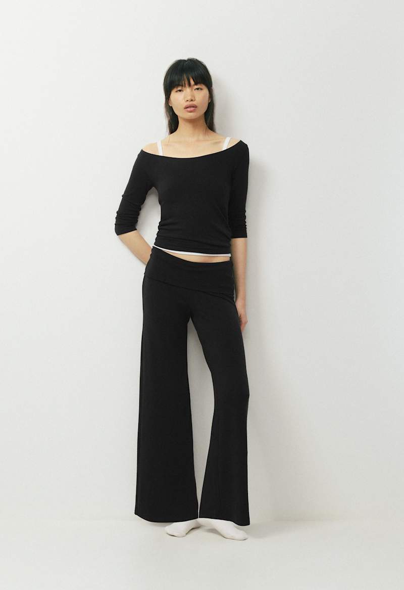 Valance Longsleeve by Aritzia