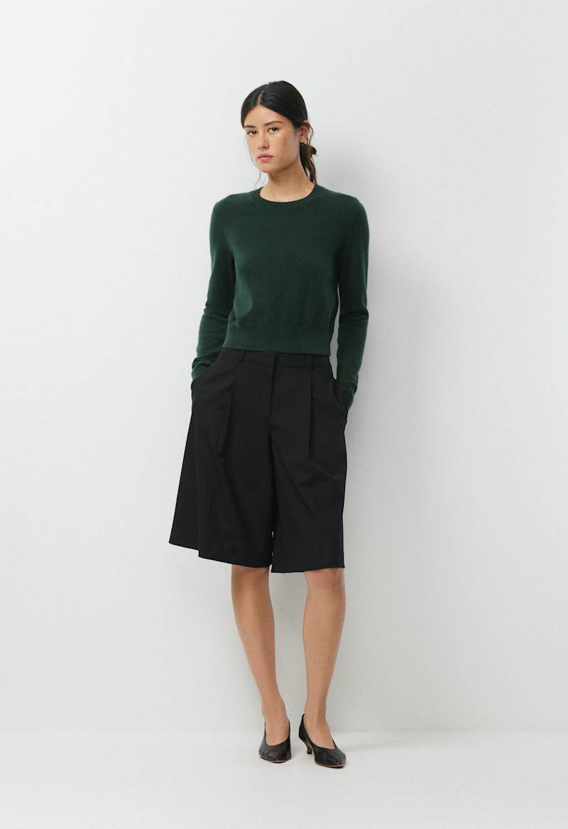 Bare Cashmere Showcase Sweater by Aritzia