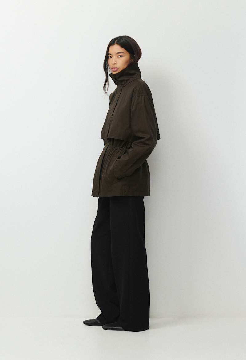 Cinch Jacket - City Twill by Aritzia