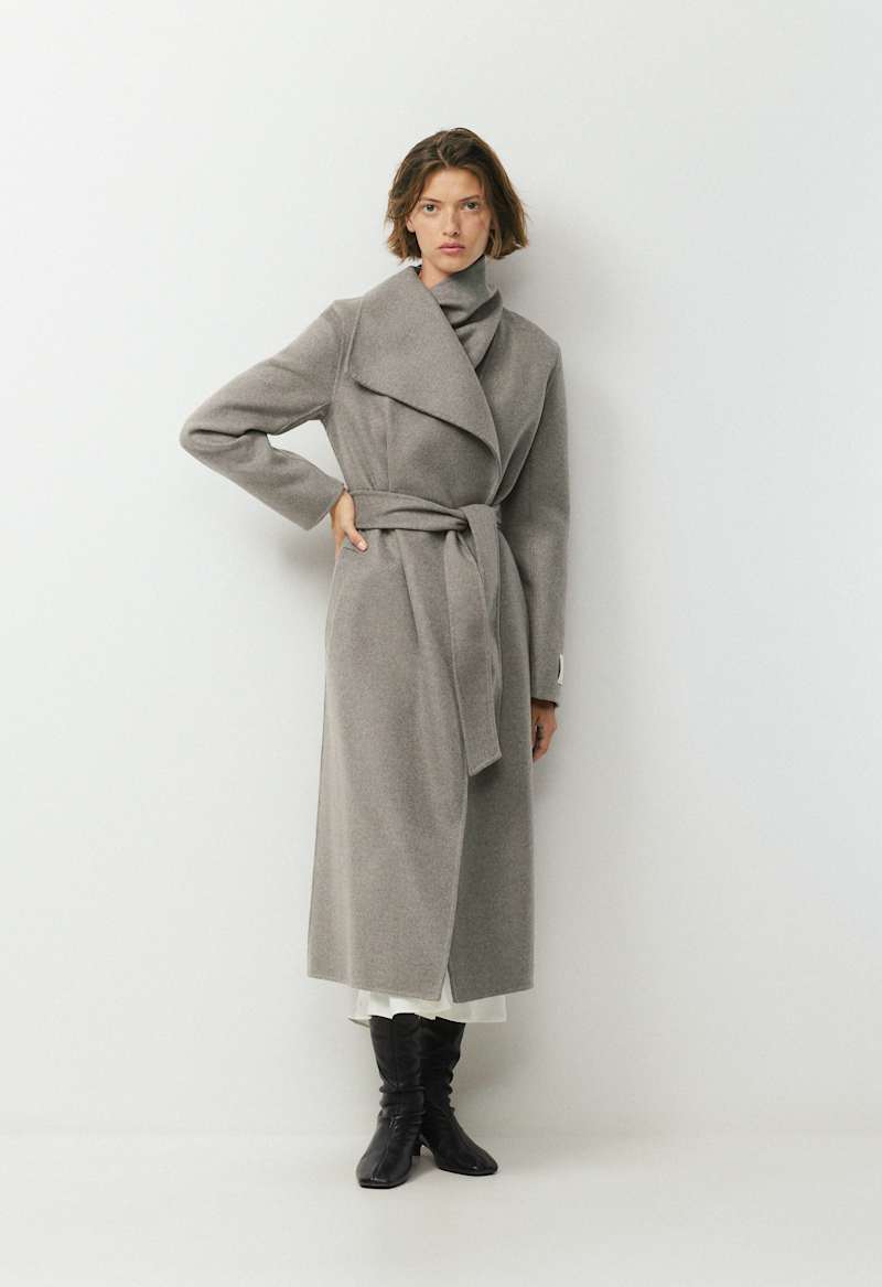 The Portfolio Double-Faced Coat - Luxe (Re)Wool by Aritzia