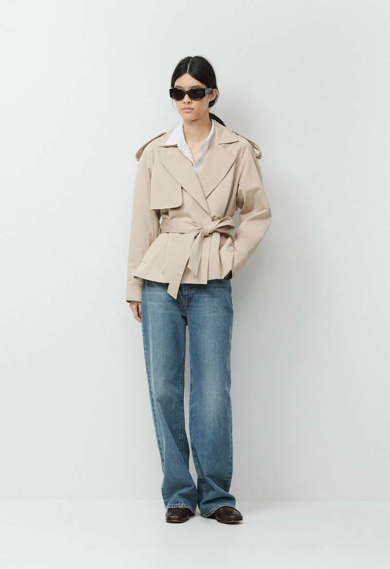 The Davis Short Trench Coat - Rich Twill by Aritzia