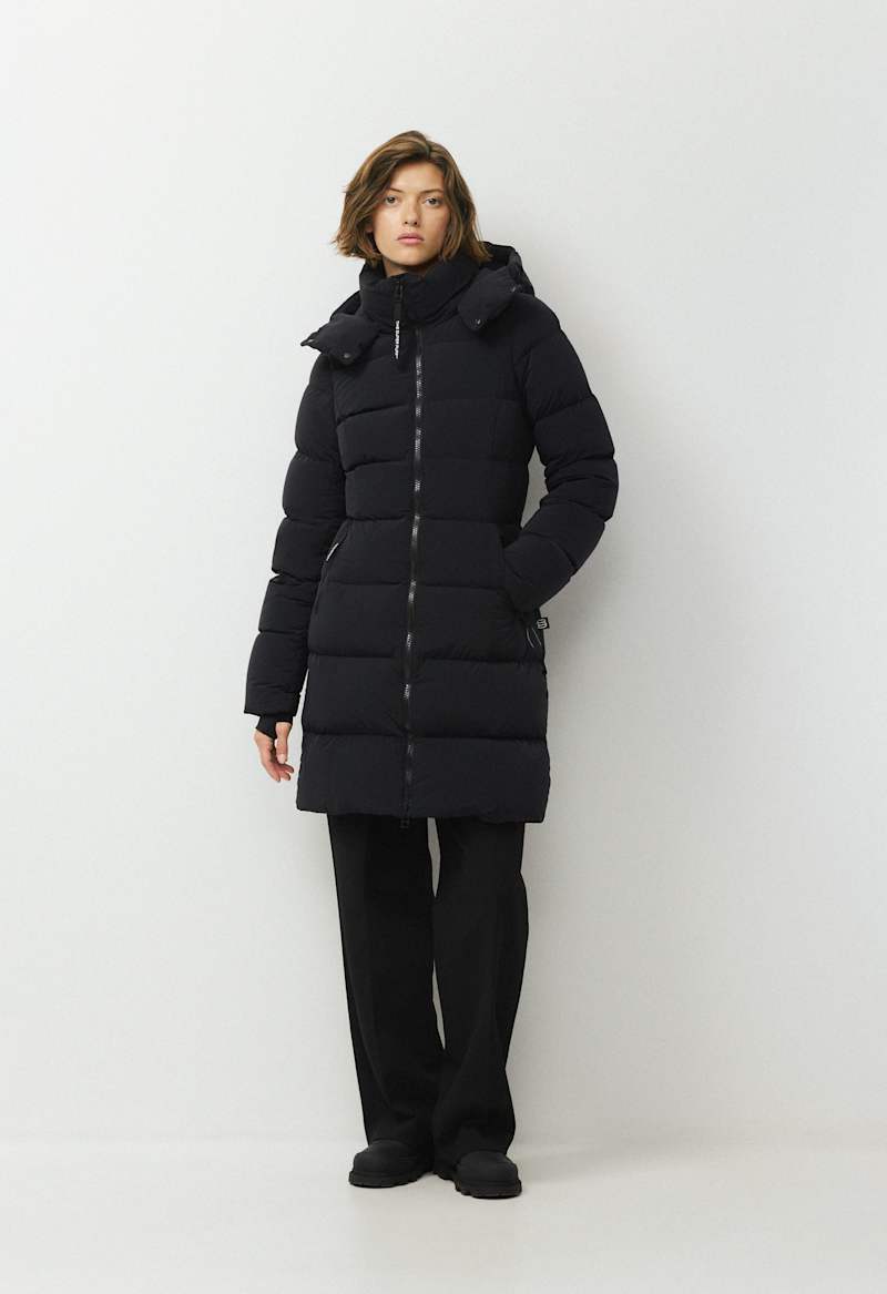 The SuperSnug Puff™ Mid - Orbit Stretch™ by Aritzia