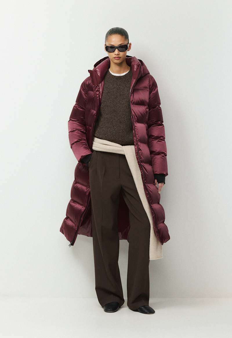The SuperSnug Puff₂O™ Long - AlpenGlaze™ by Aritzia