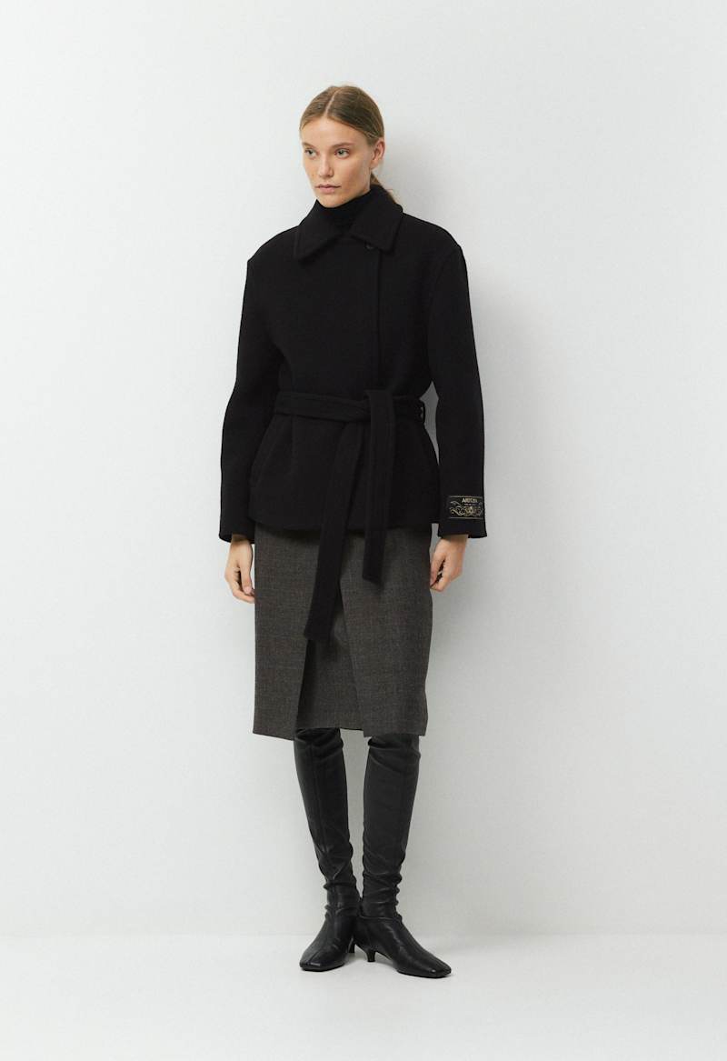 The Elowen Coat - Soft Wool Cashmere by Aritzia