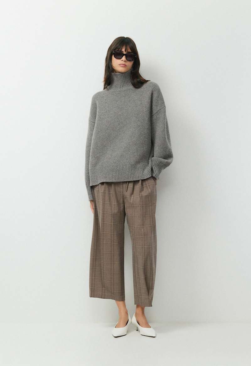 Walkway Pant - Eversential™ Light by Aritzia