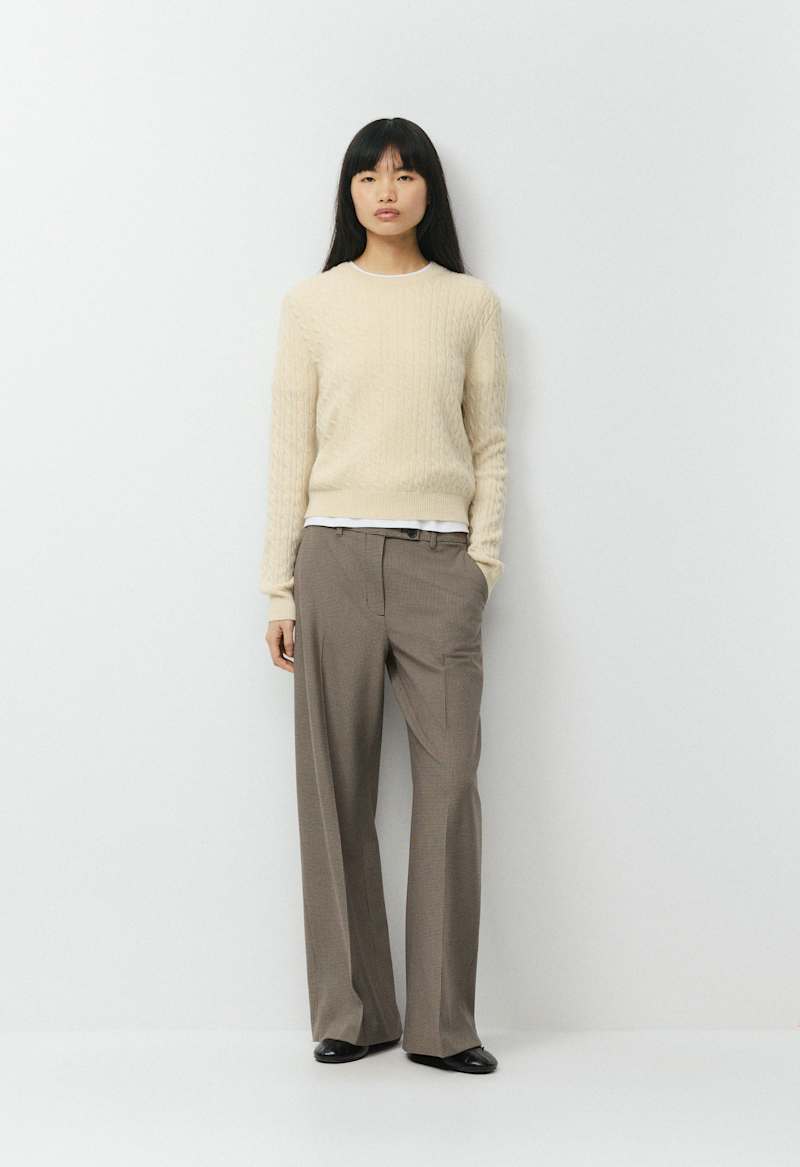 Nottingdale Pant by Aritzia